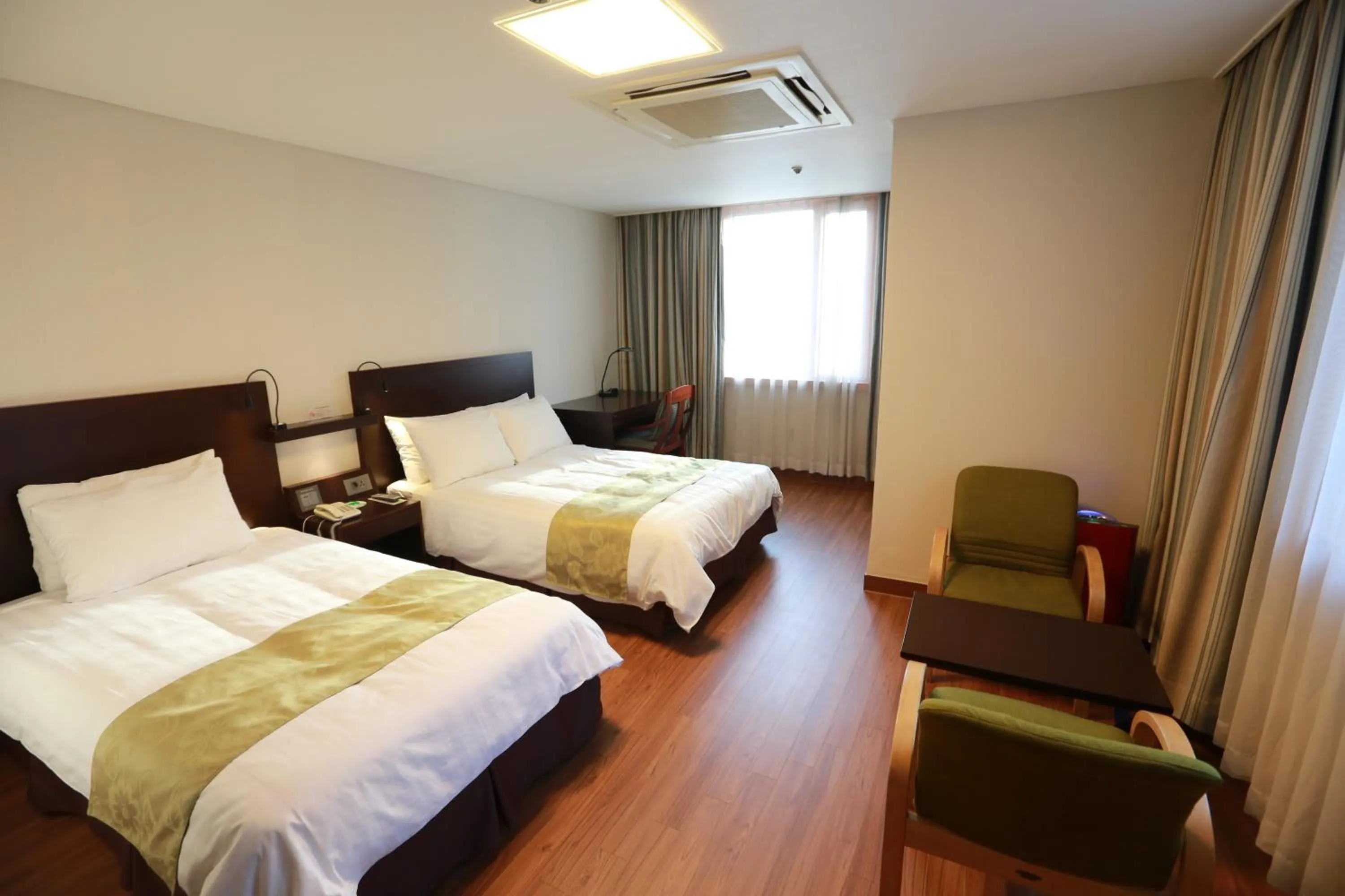 Decorative detail in New Kukje Hotel