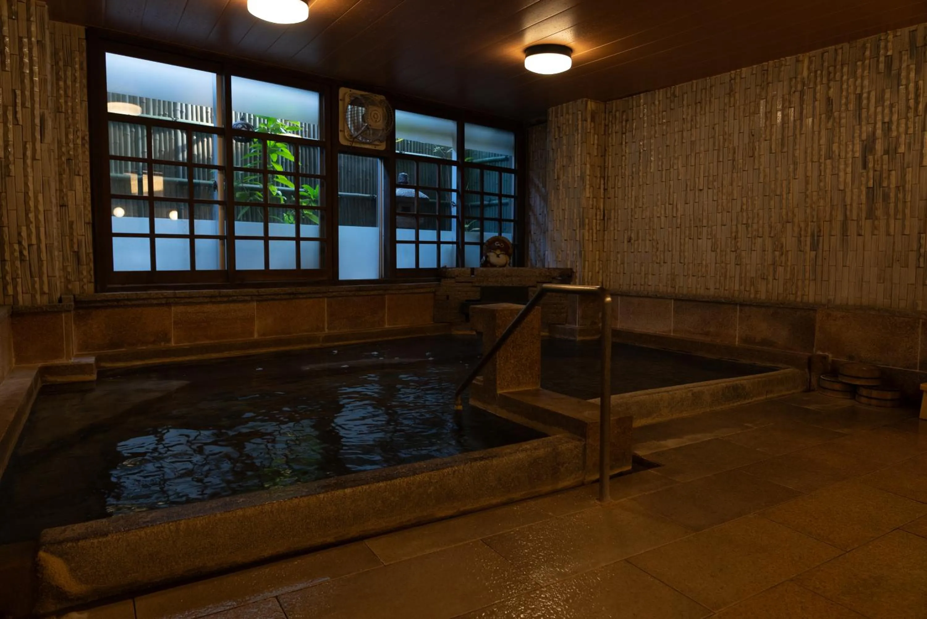 Public Bath in Ryokan Kiraku