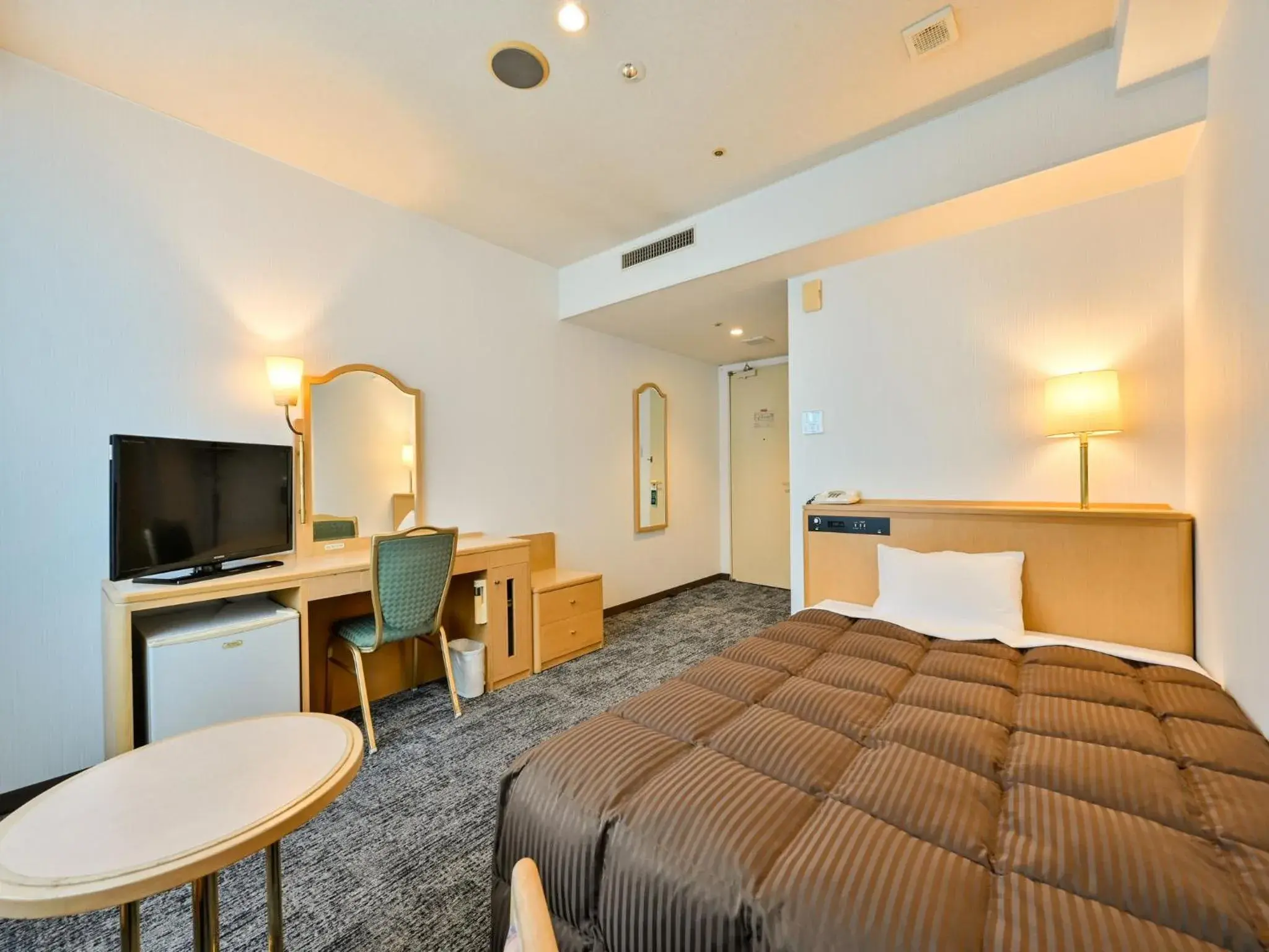 Double Room - single occupancy - Annex - Smoking in Hotel Sun Valley Annex Double Room - single occupancy - Annex - Smoking in Hotel Sun Valley Annex