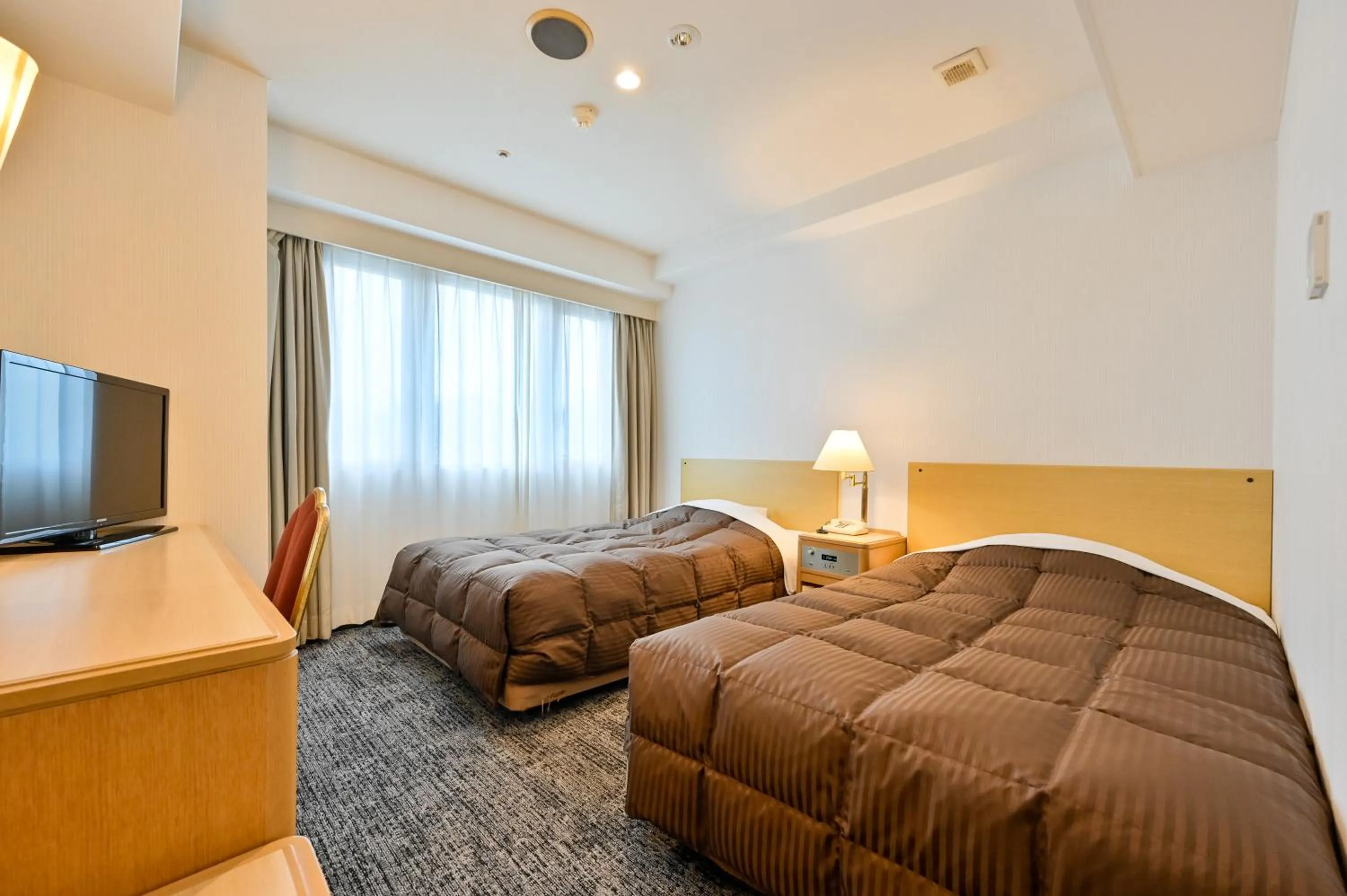 Photo of the whole room, Bed in Hotel Sun Valley Annex