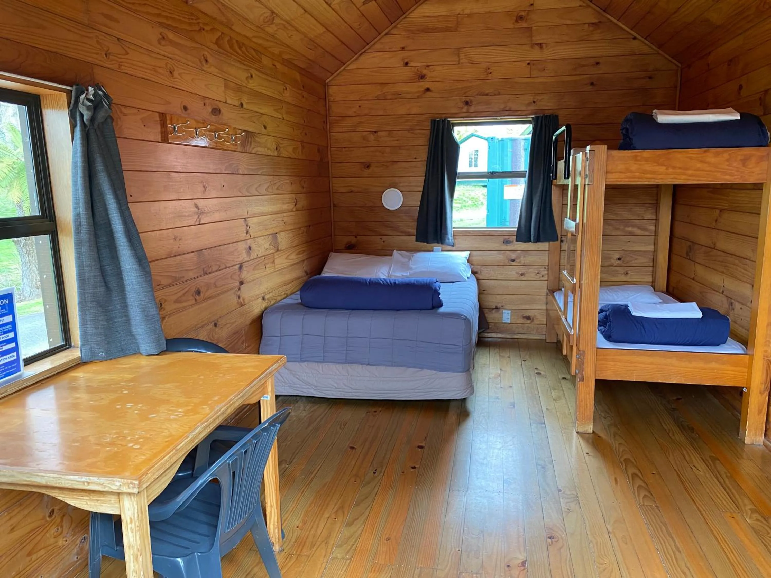 Bedroom, Bed in Rotorua Thermal Holiday Park