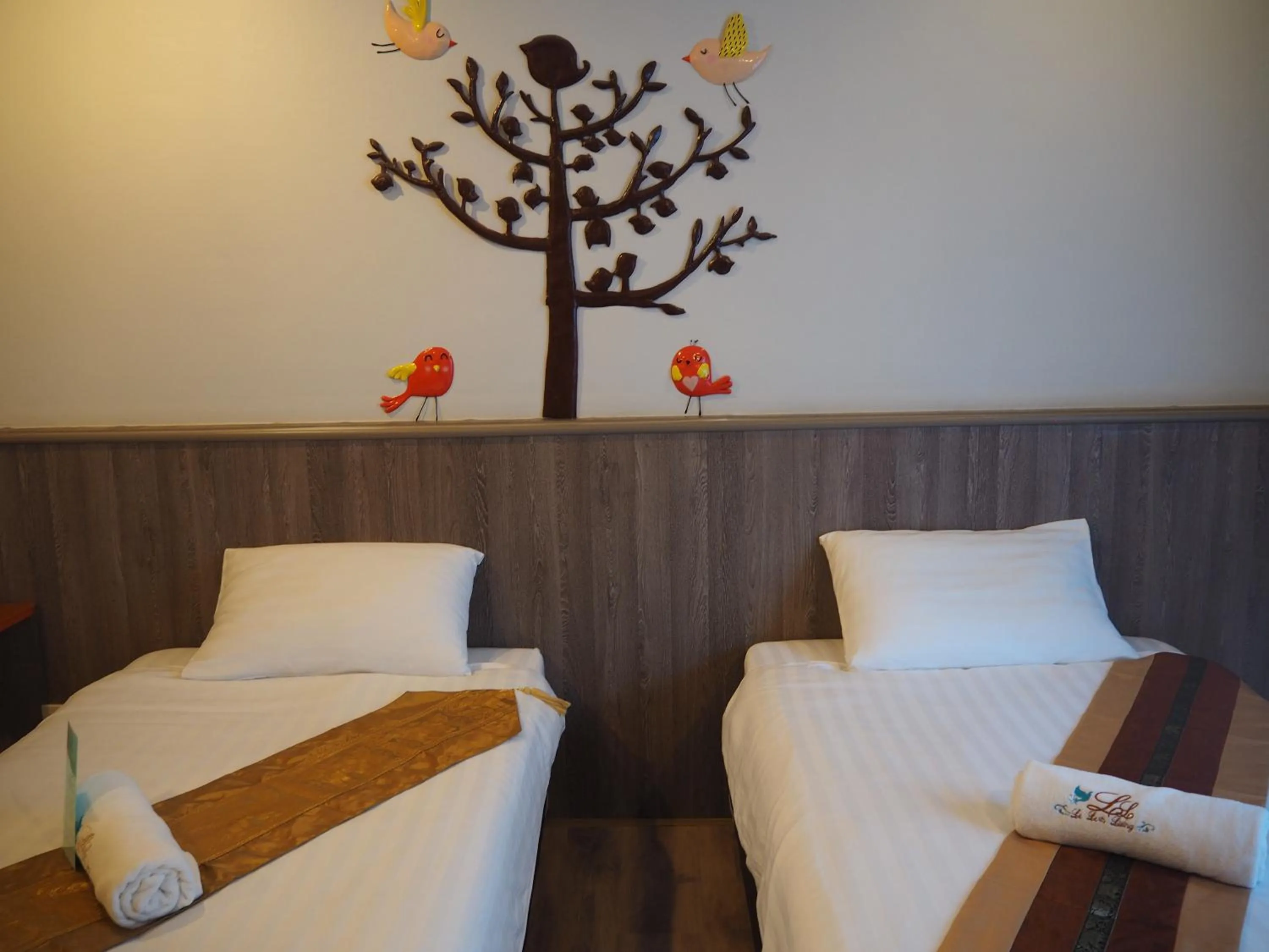 Le Lerts Living Hotel