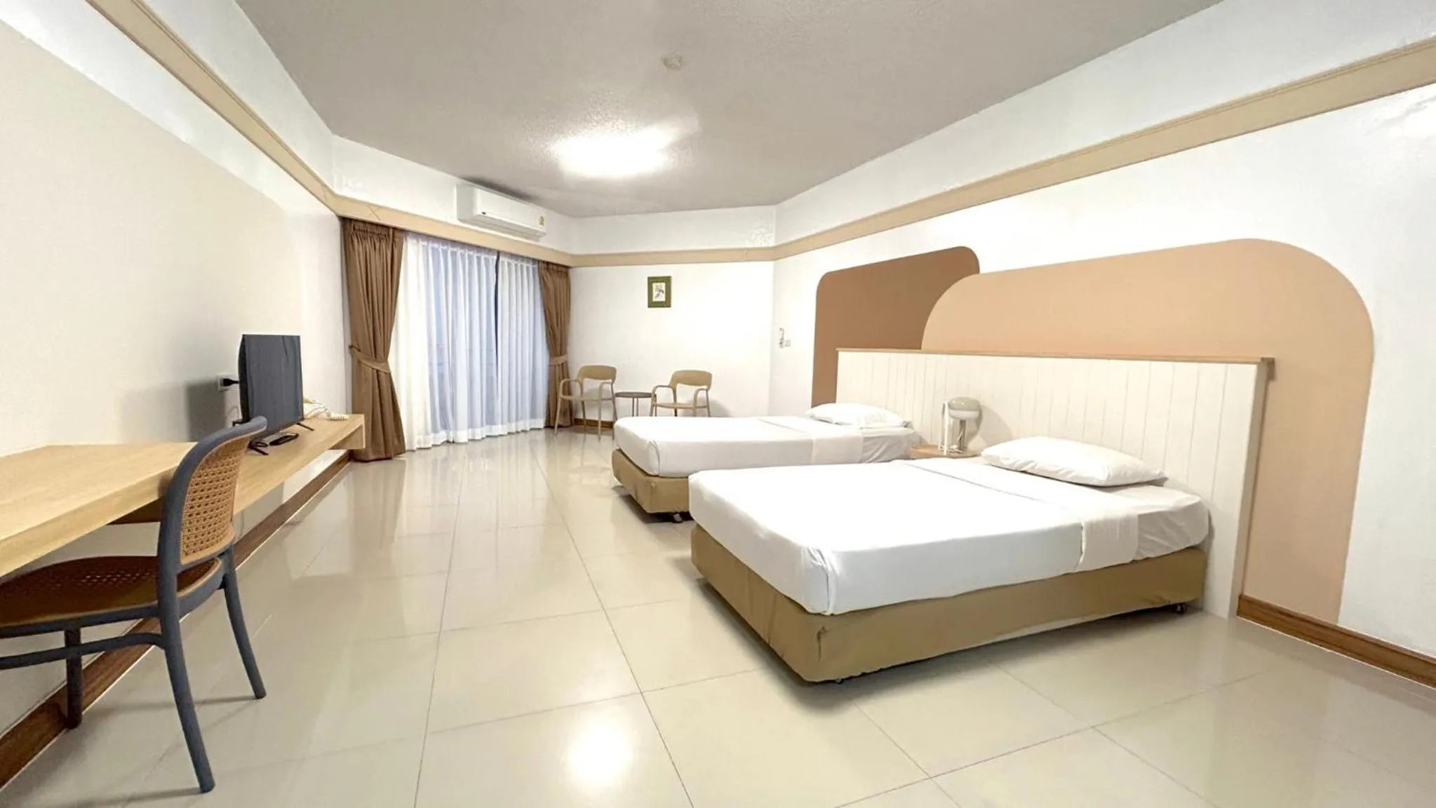 Bed in Markland Beach View