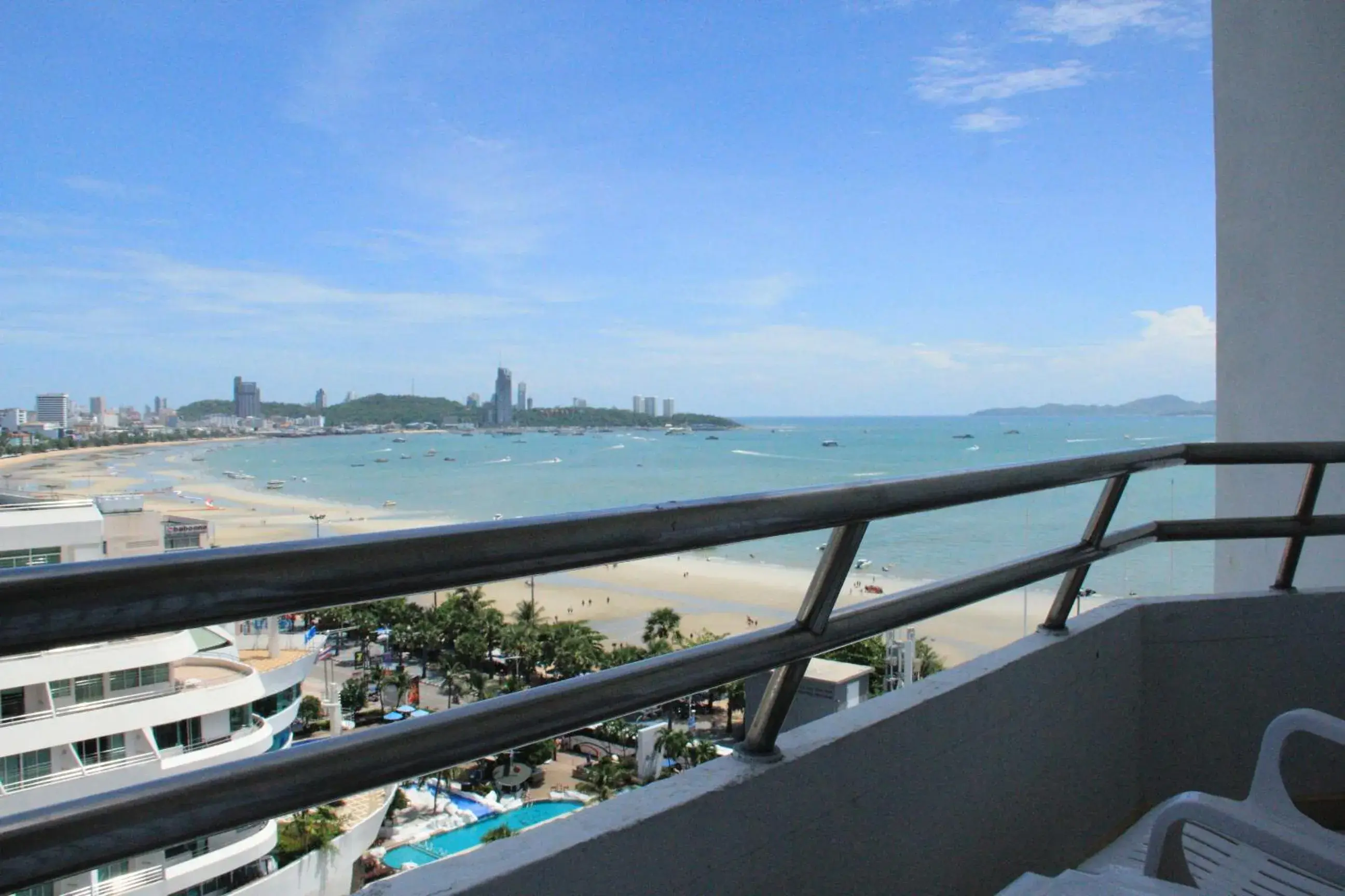 Deluxe Double or Twin Room with Sea View in Markland Beach View Deluxe Double or Twin Room with Sea View in Markland Beach View