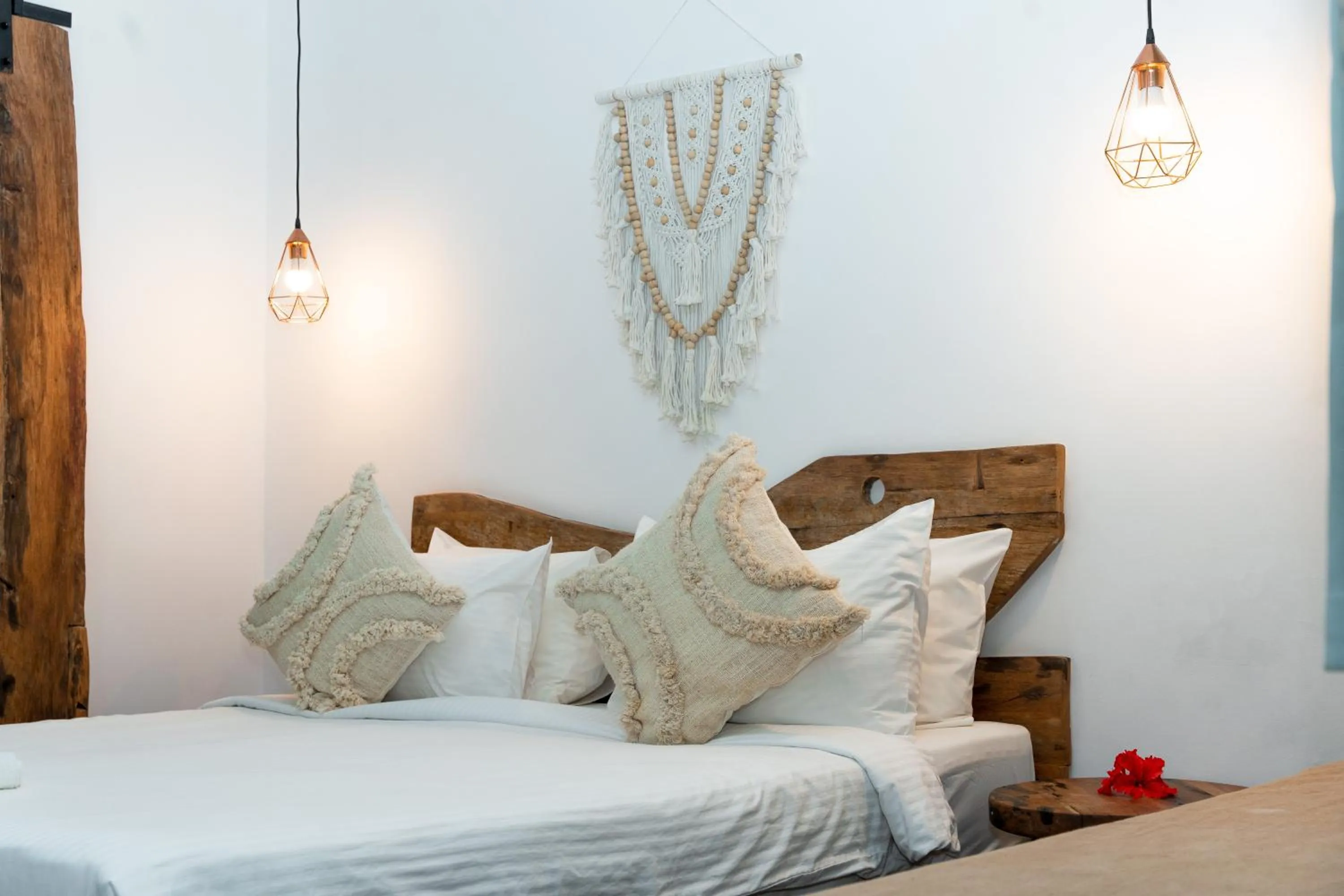 Bedroom, Bed in Opera Hotel