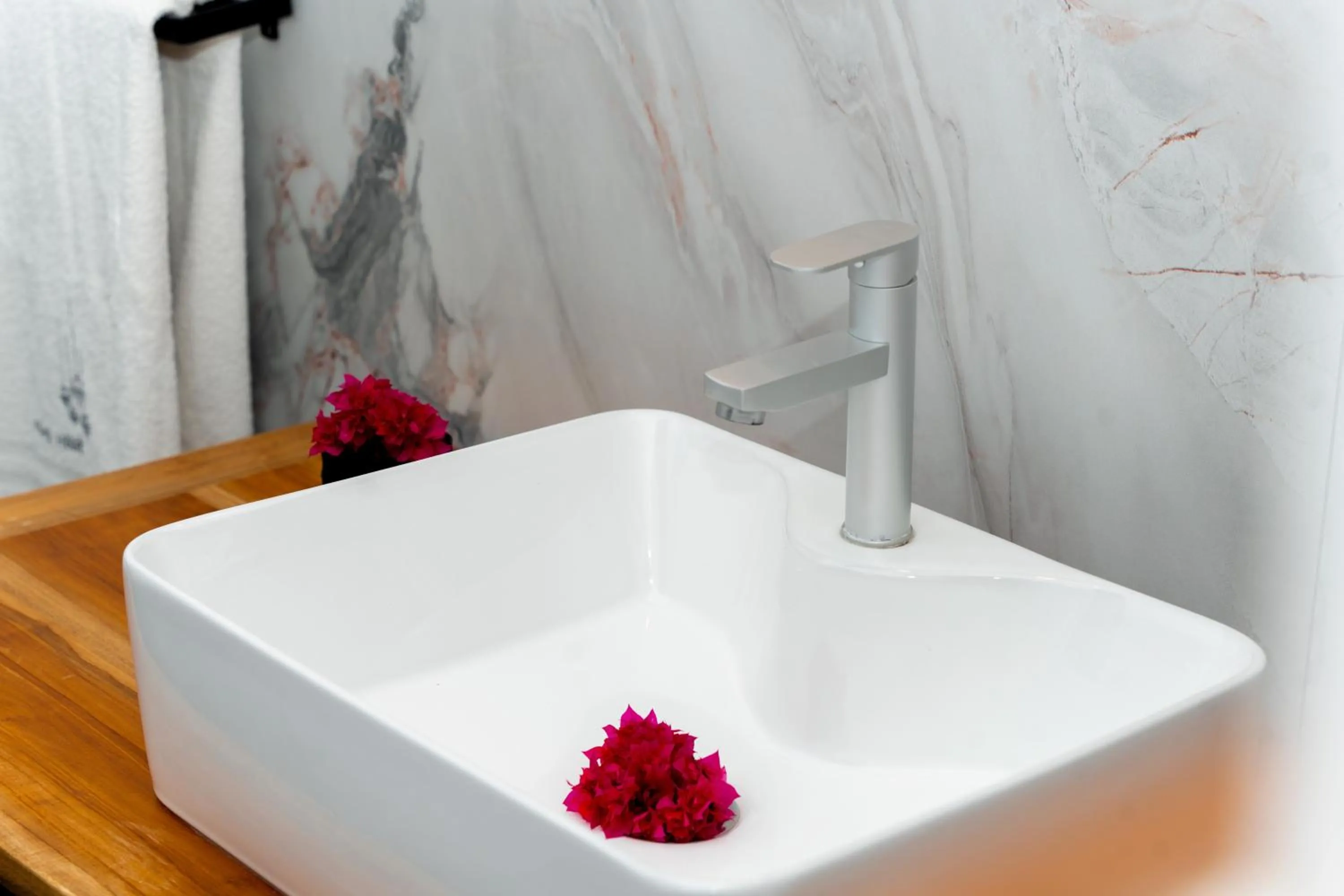 Bathroom in Opera Hotel