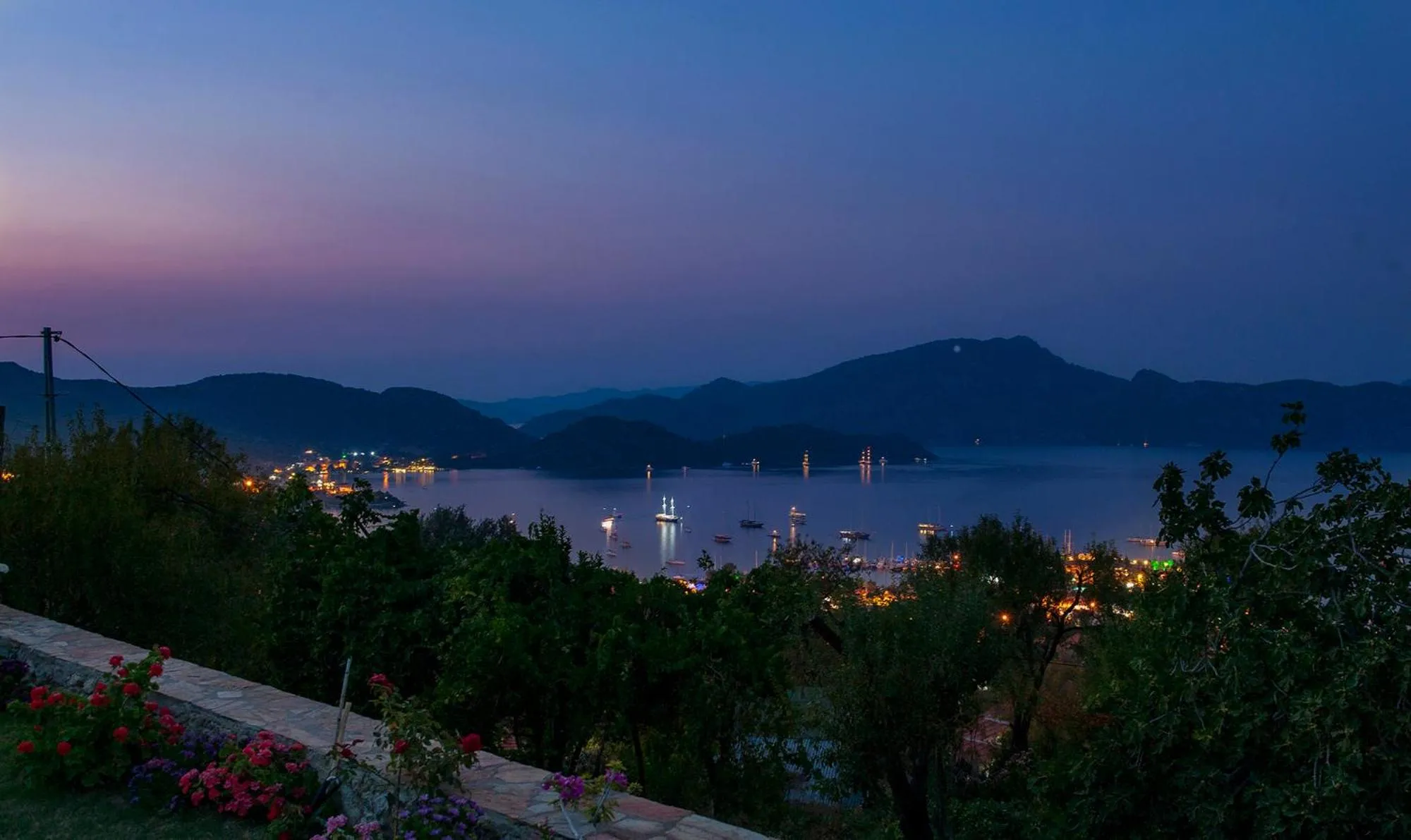 City view in Swan Lake Hotel - Adult Only