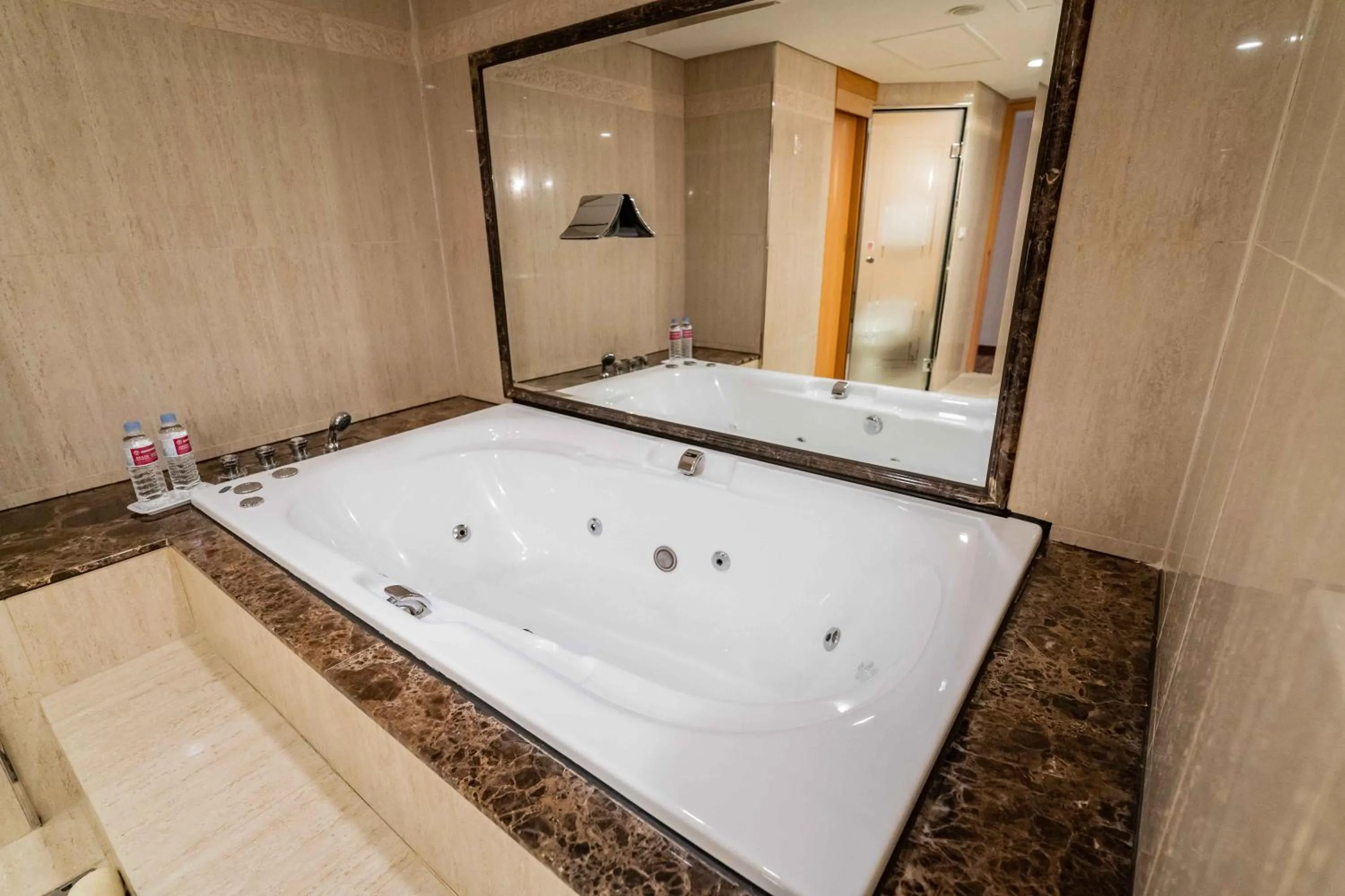 Bathroom in Waikoloa Hotel