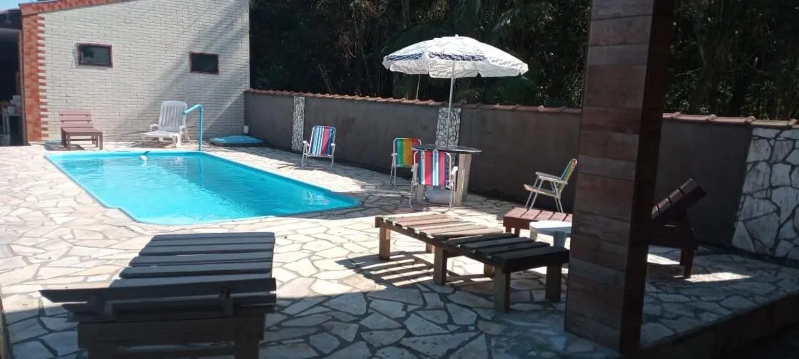 Recanto Pousada JU&JU com piscina COMPARTILHADA