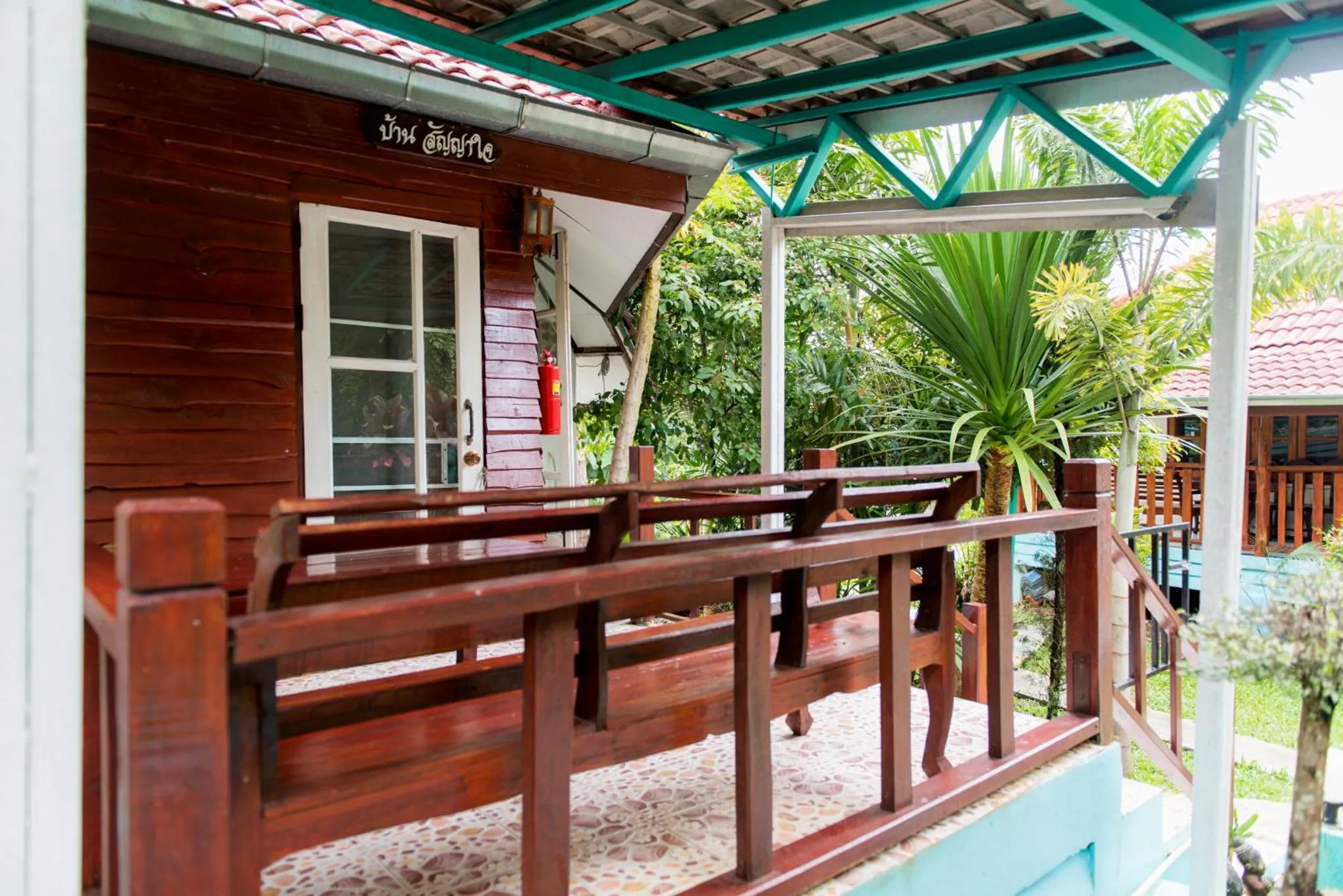 Balcony/Terrace in Fufu In Love Cottages & Campground