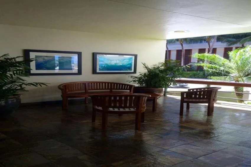 Ilikai Marina Studio City View Condos with Fully Equipped Kitchens & Free Wifi