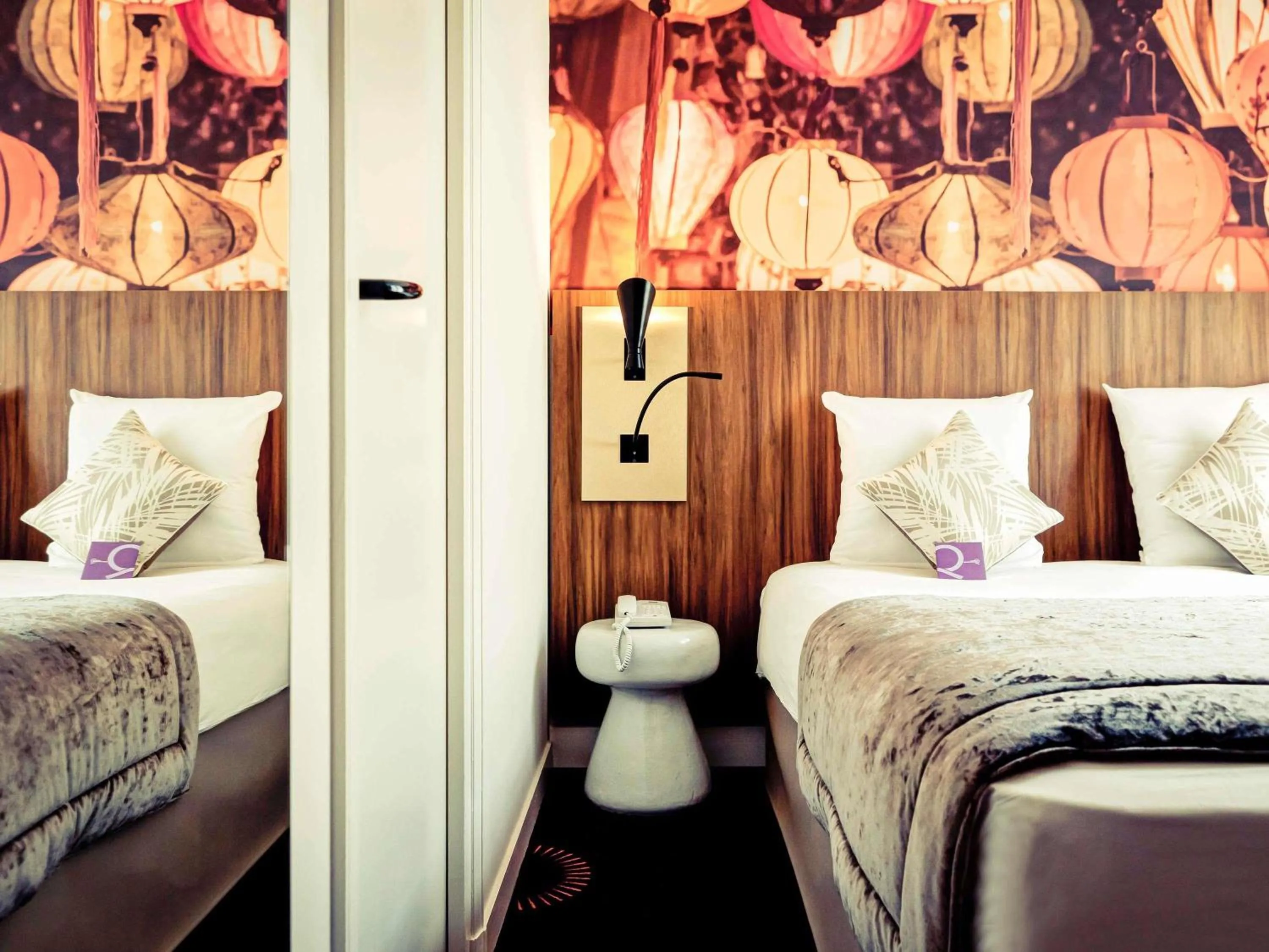 Bedroom, Bed in Mercure Lyon Centre Plaza République