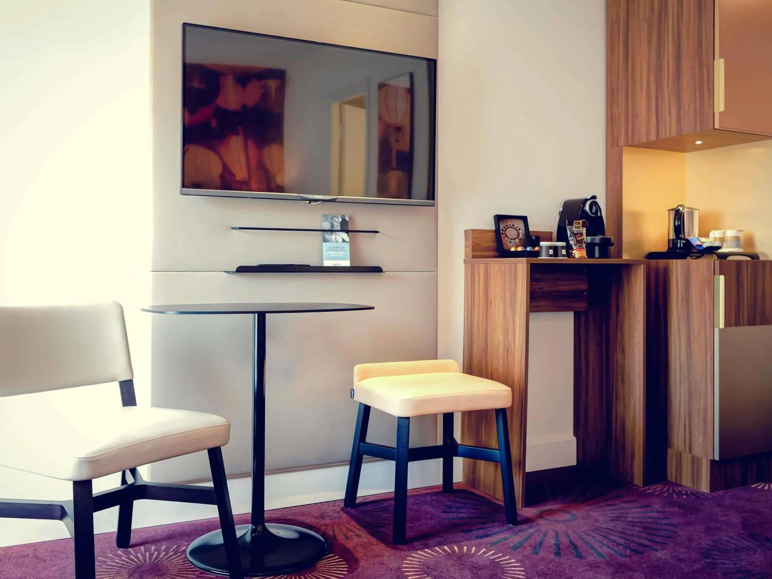 Bedroom in Mercure Lyon Centre Plaza République