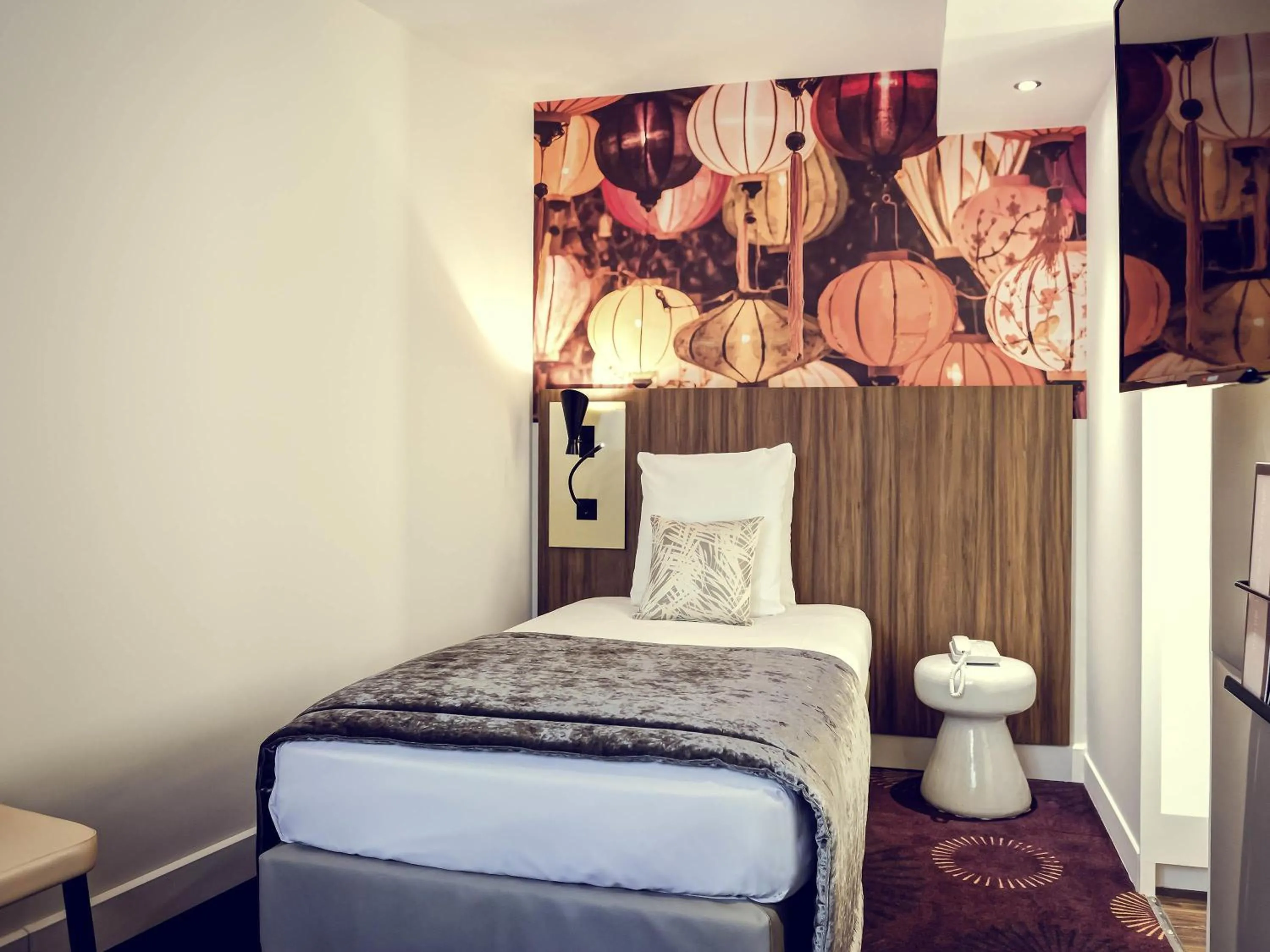 Bedroom, Bed in Mercure Lyon Centre Plaza République