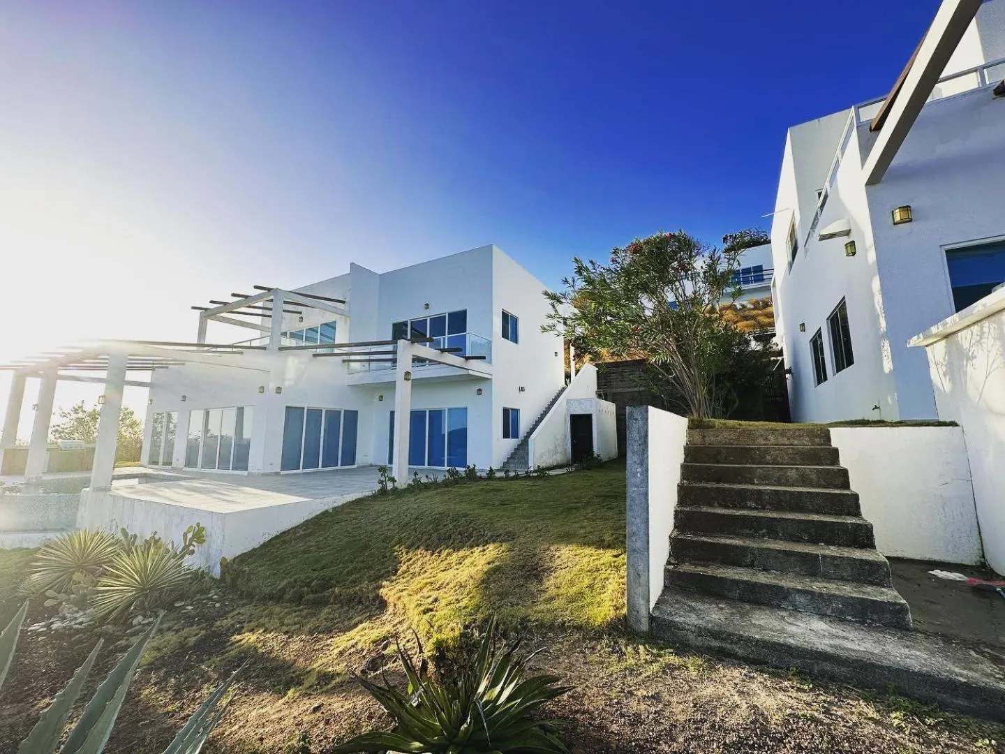 Property building in Surf Ranch Resort - Popoyo