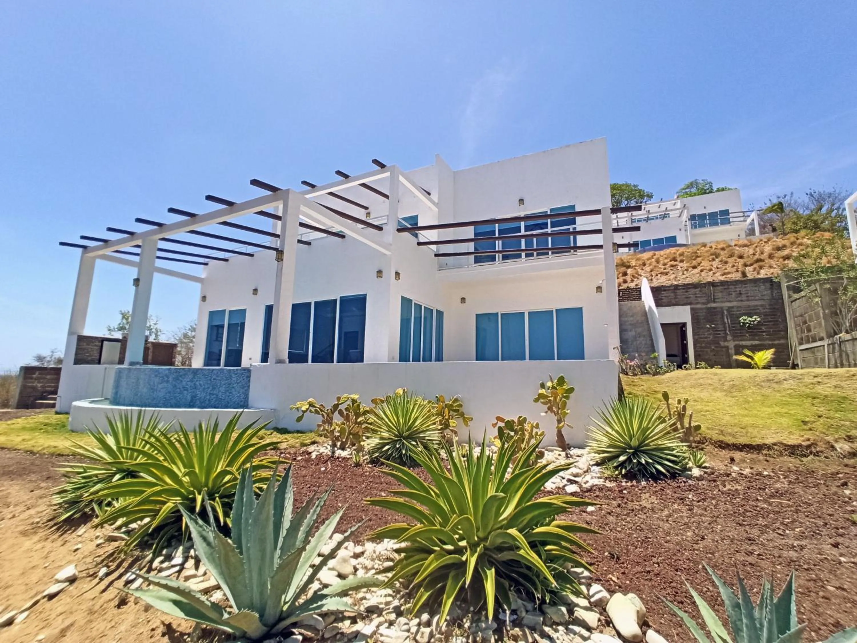 Property building in Surf Ranch Resort - Popoyo