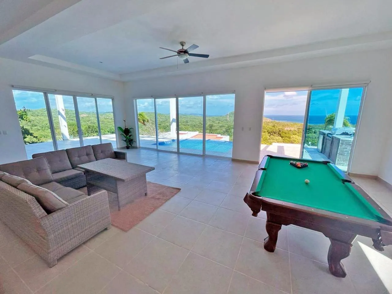 Game Room in Surf Ranch Resort - Popoyo