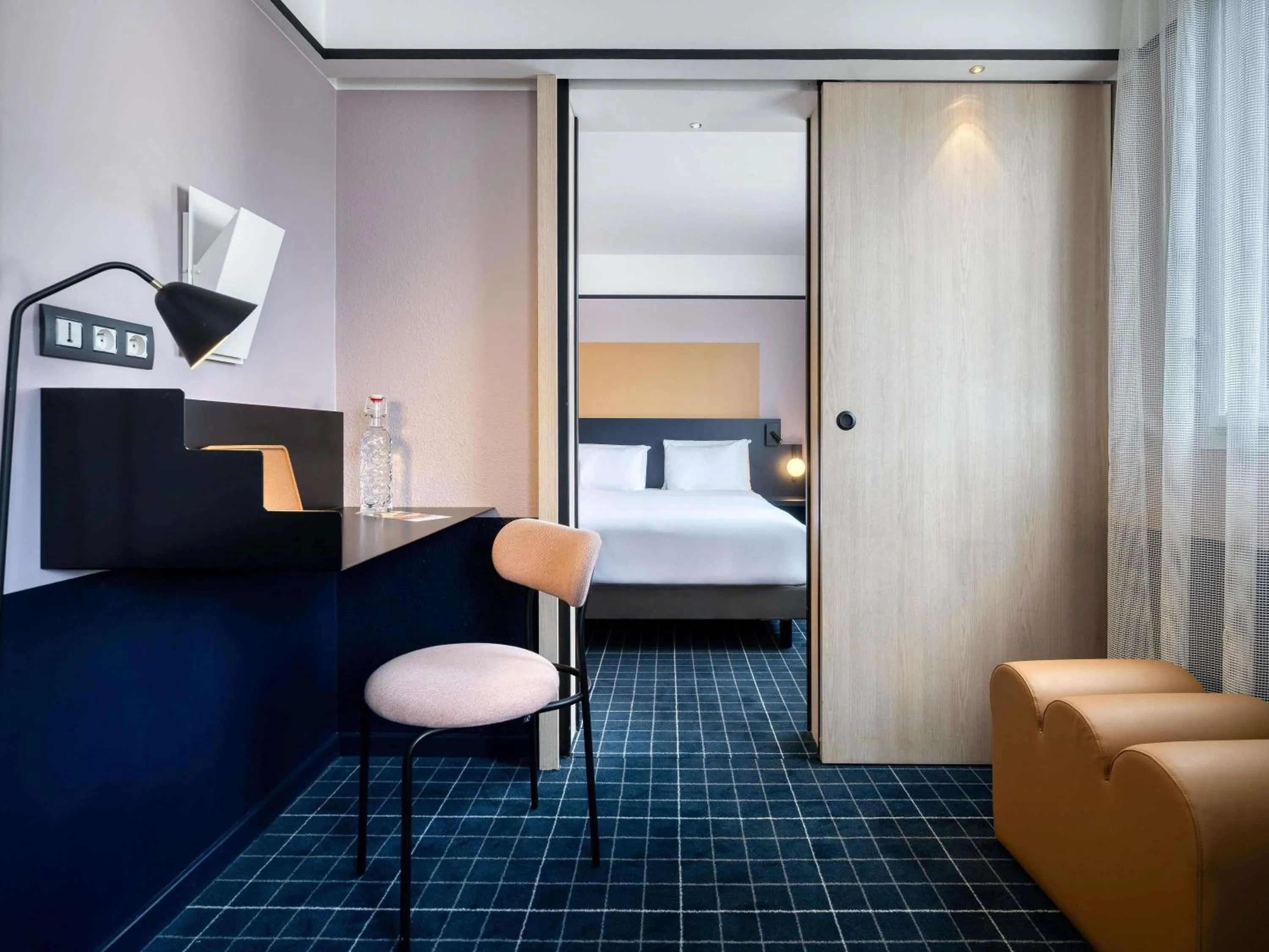 Bedroom, Bed in Mercure Paris 15 Porte de Versailles