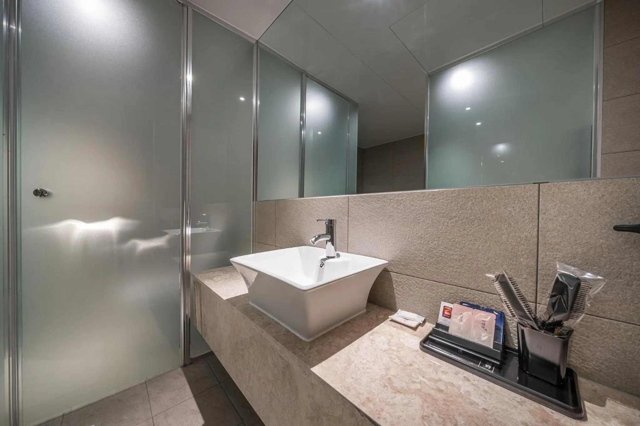 Bathroom in Stay Month Hotel