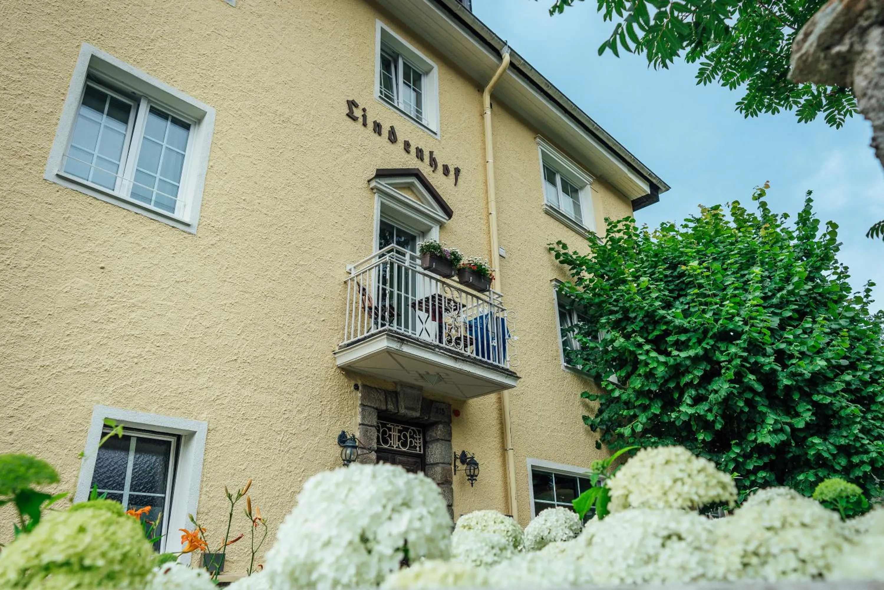 Property building in Hotel Lindenhof