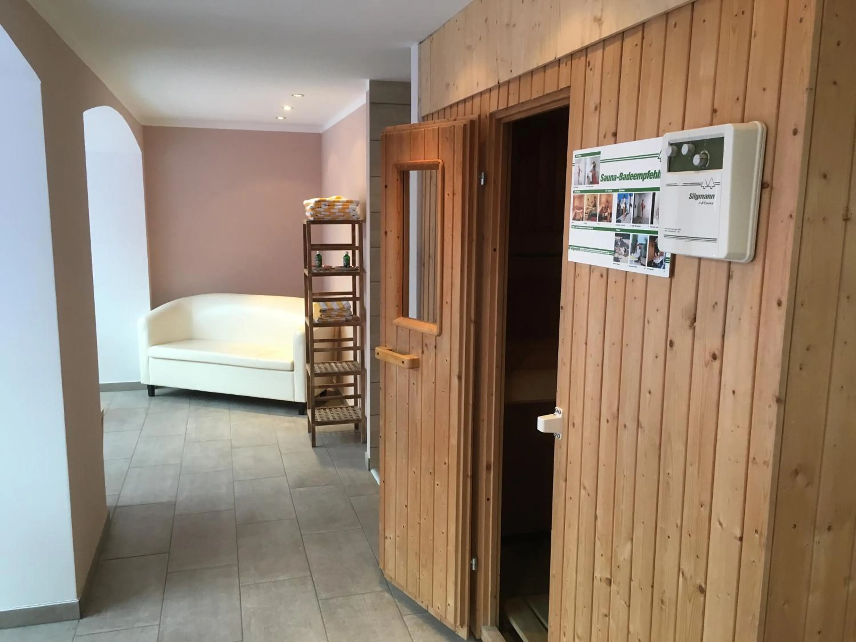 Sauna, Bed in Hotel Lindenhof