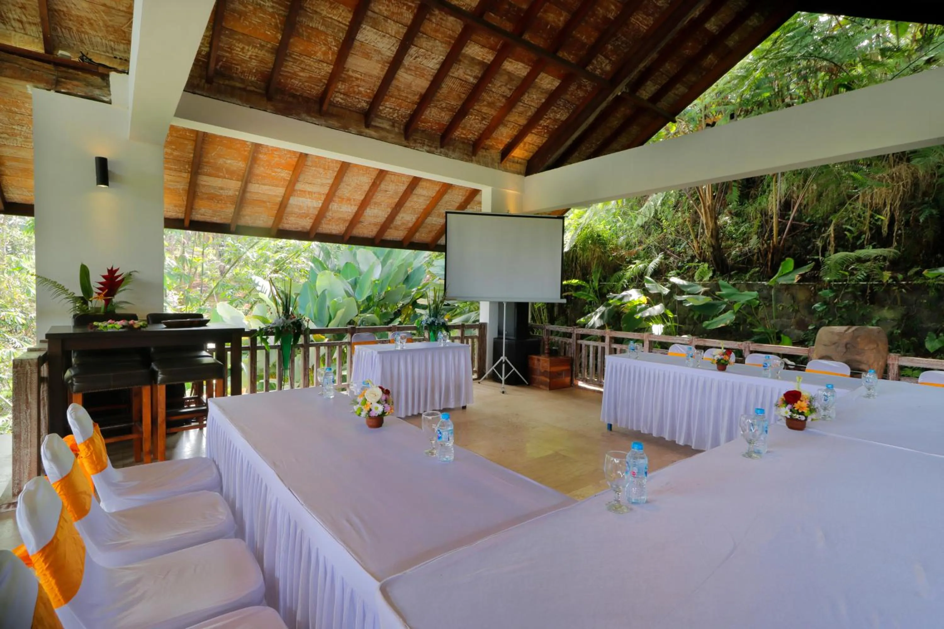 Meeting/conference room in The Bejalin Eco Retreat