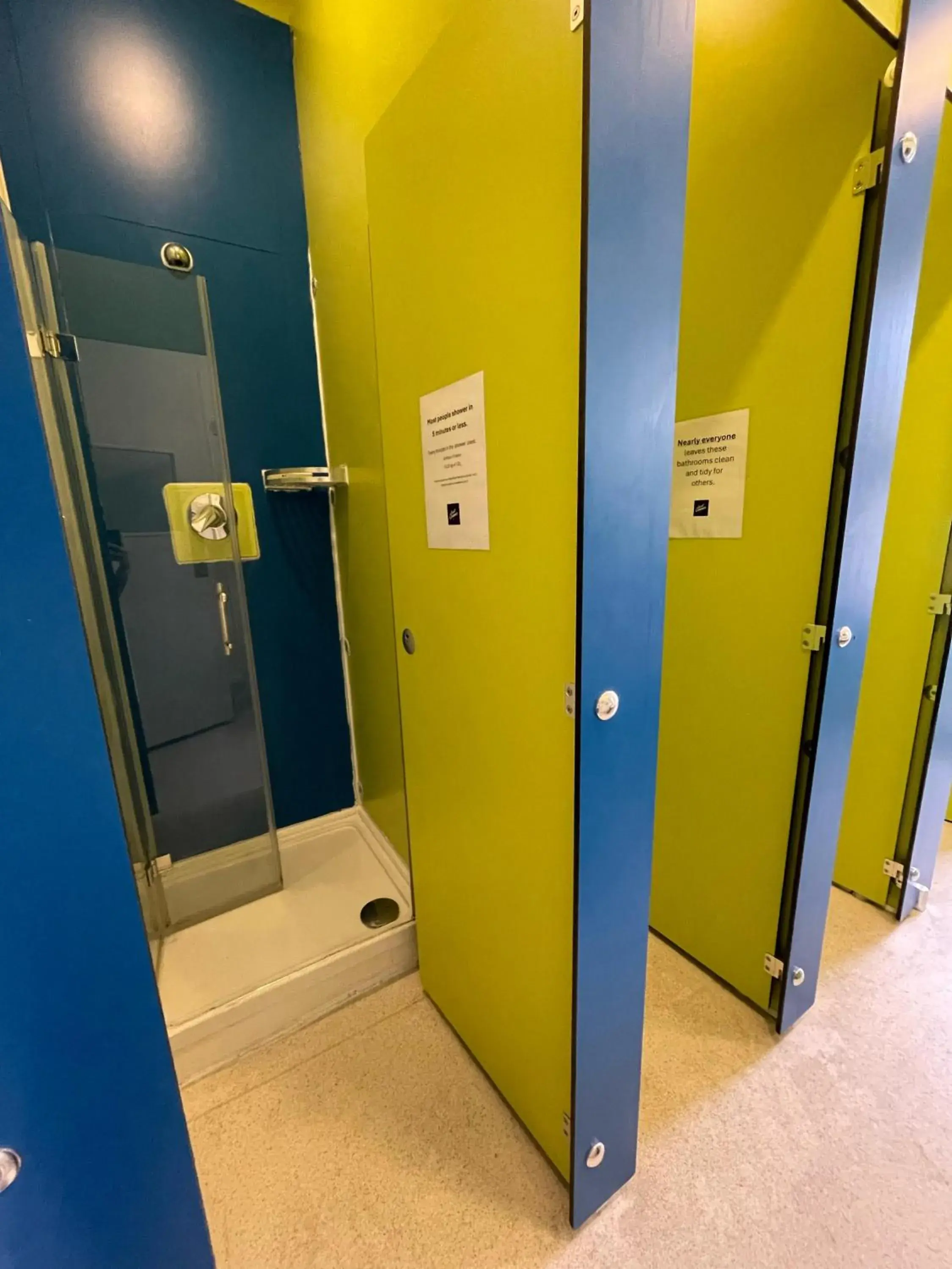 Bed in 8-Bed Female Dorm in Saint James Backpackers Bed in 8-Bed Female Dorm in Saint James Backpackers