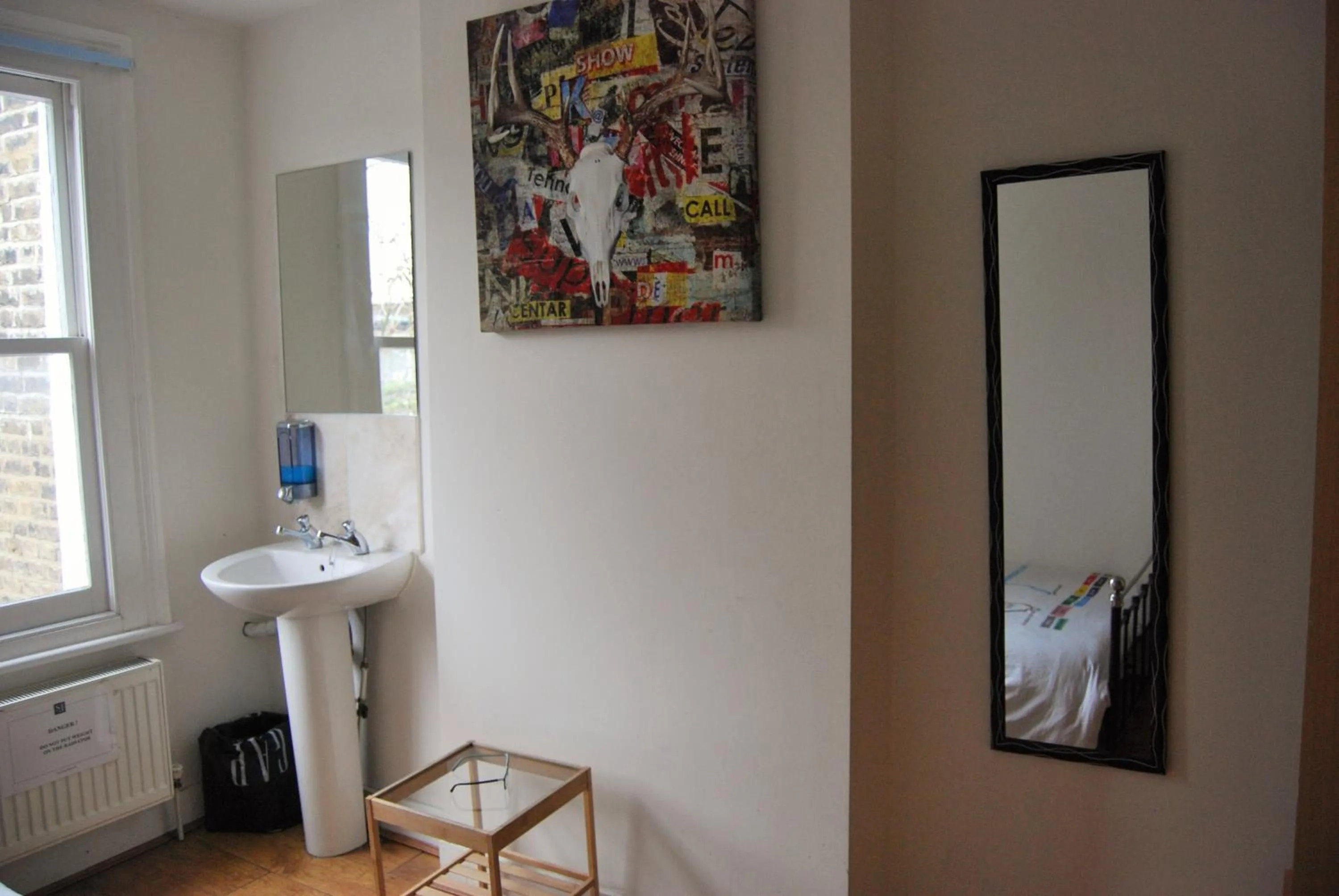 Area and facilities in Saint James Backpackers