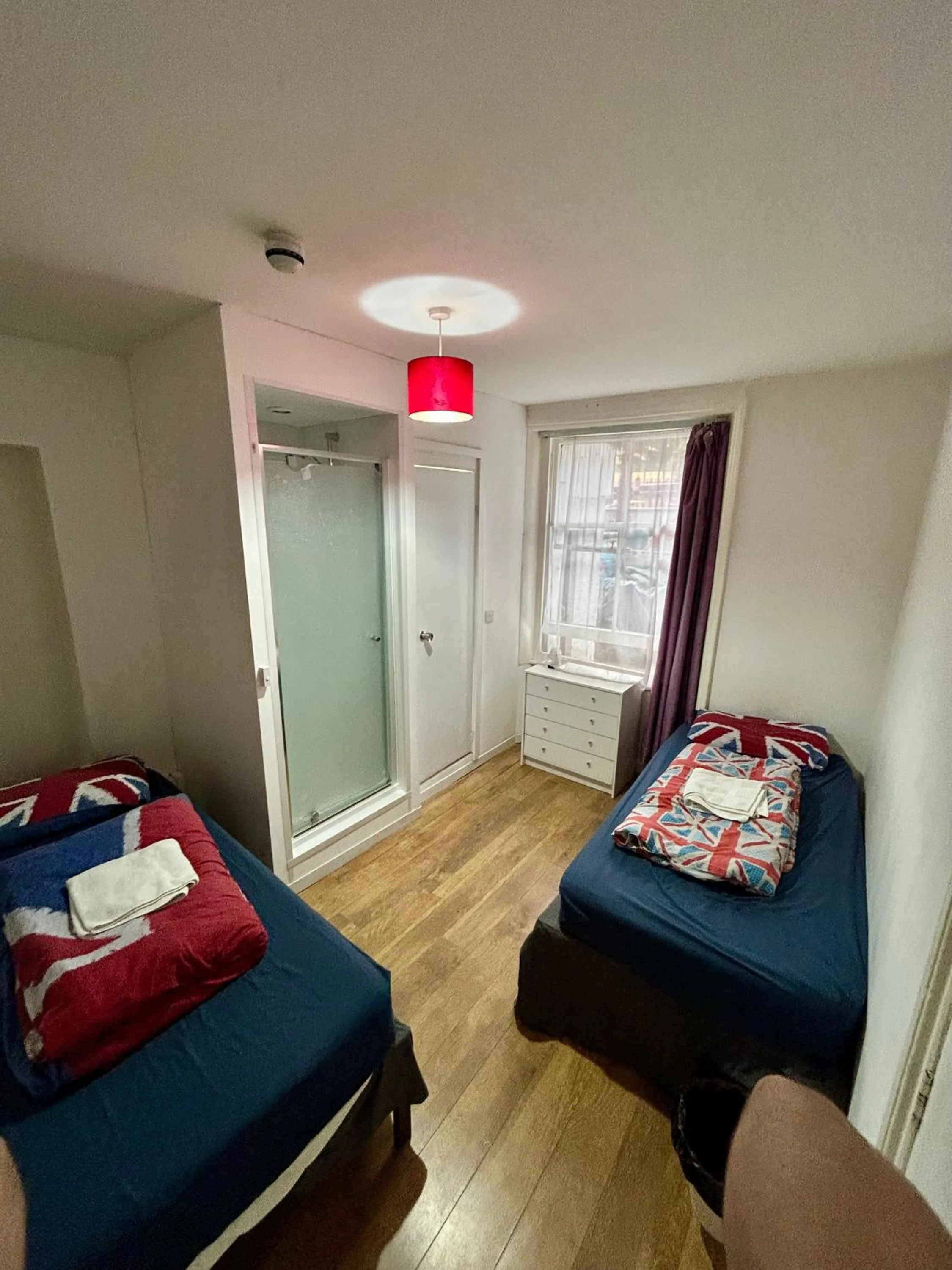 Photo of the whole room, Bed in Saint James Backpackers