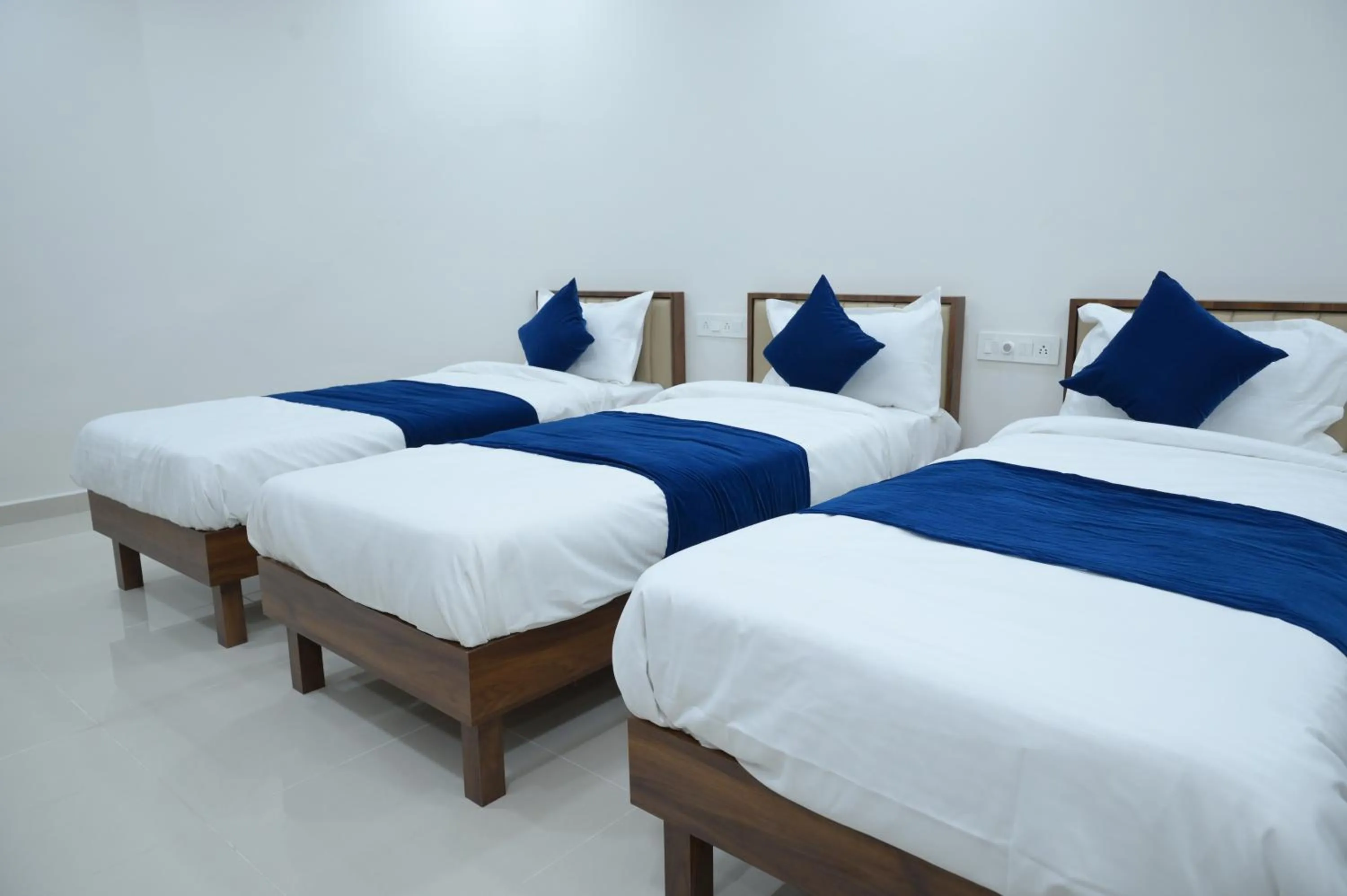 Bed in Daze Off Studio house