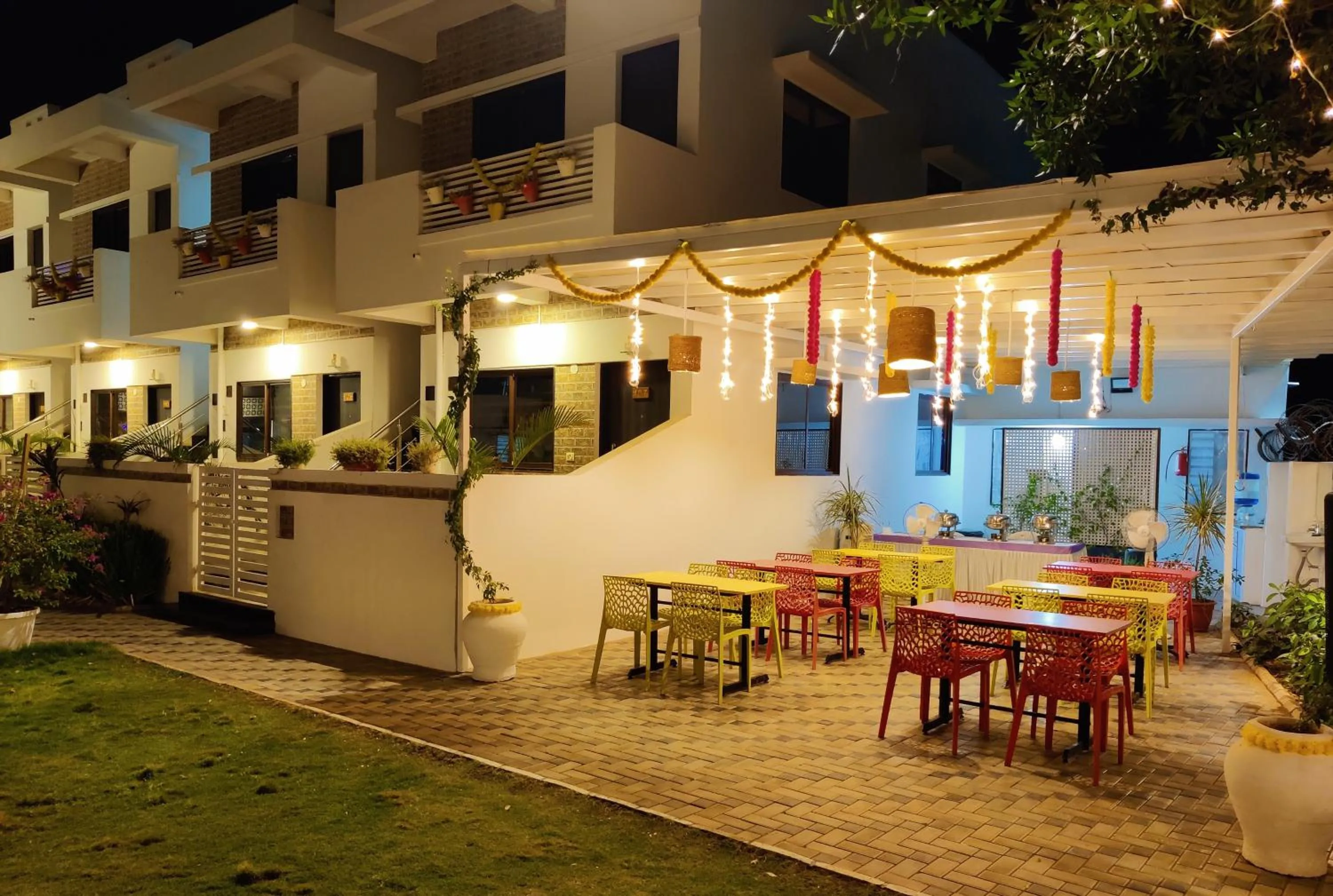 Daze Off Studio house