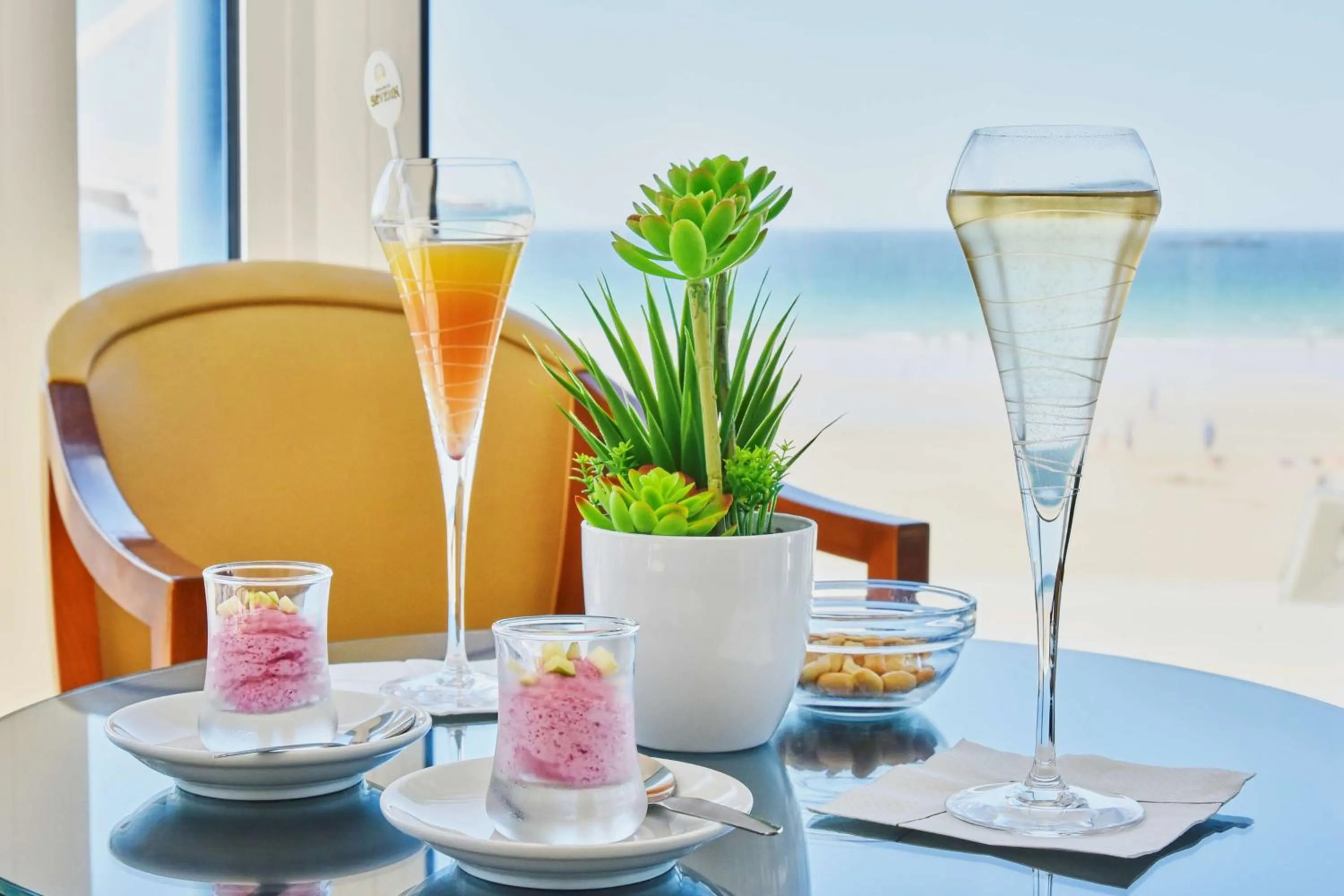 Lounge or bar in Best Western Alexandra