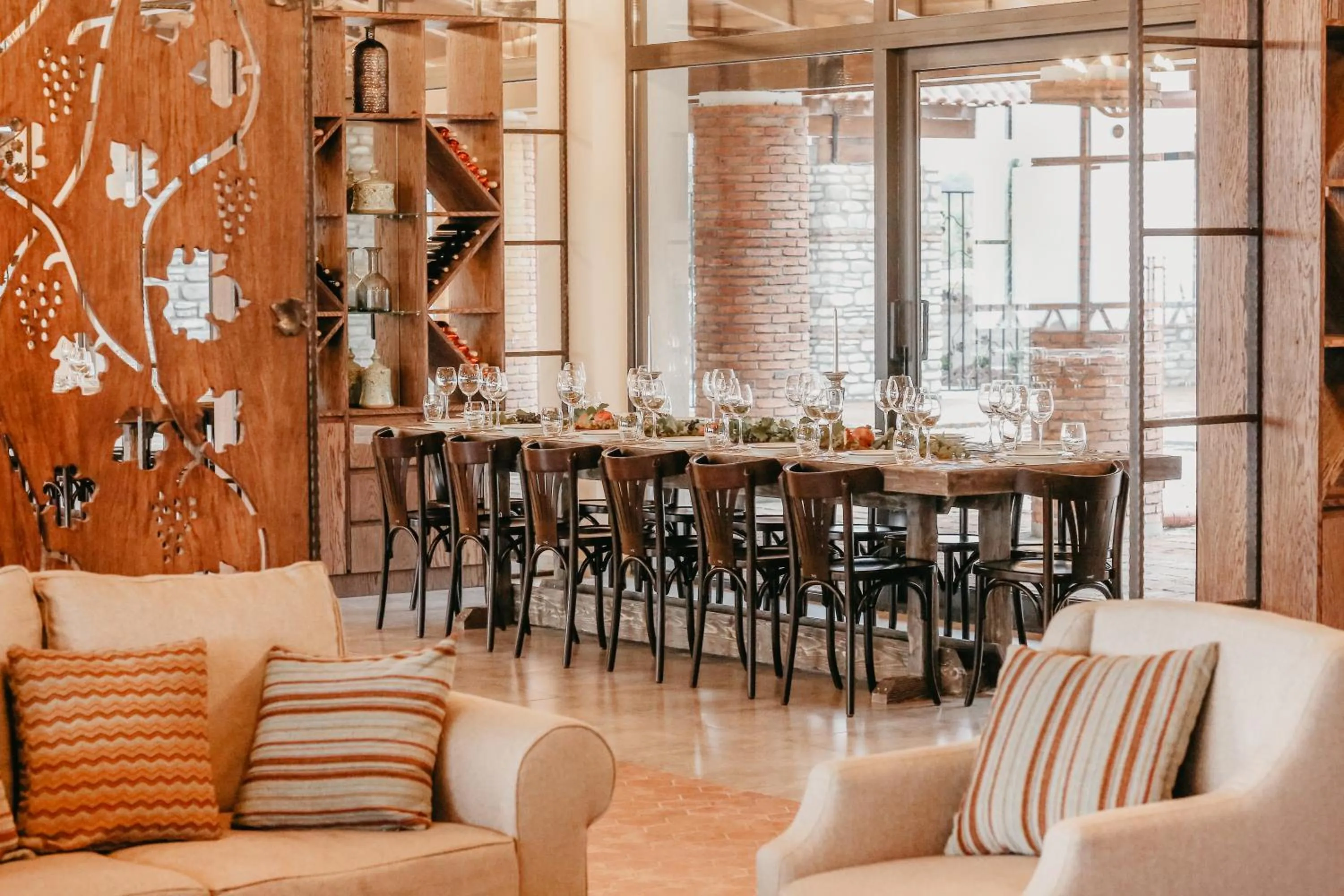 Restaurant/places to eat in Château Mosmieri Hotel & Winery