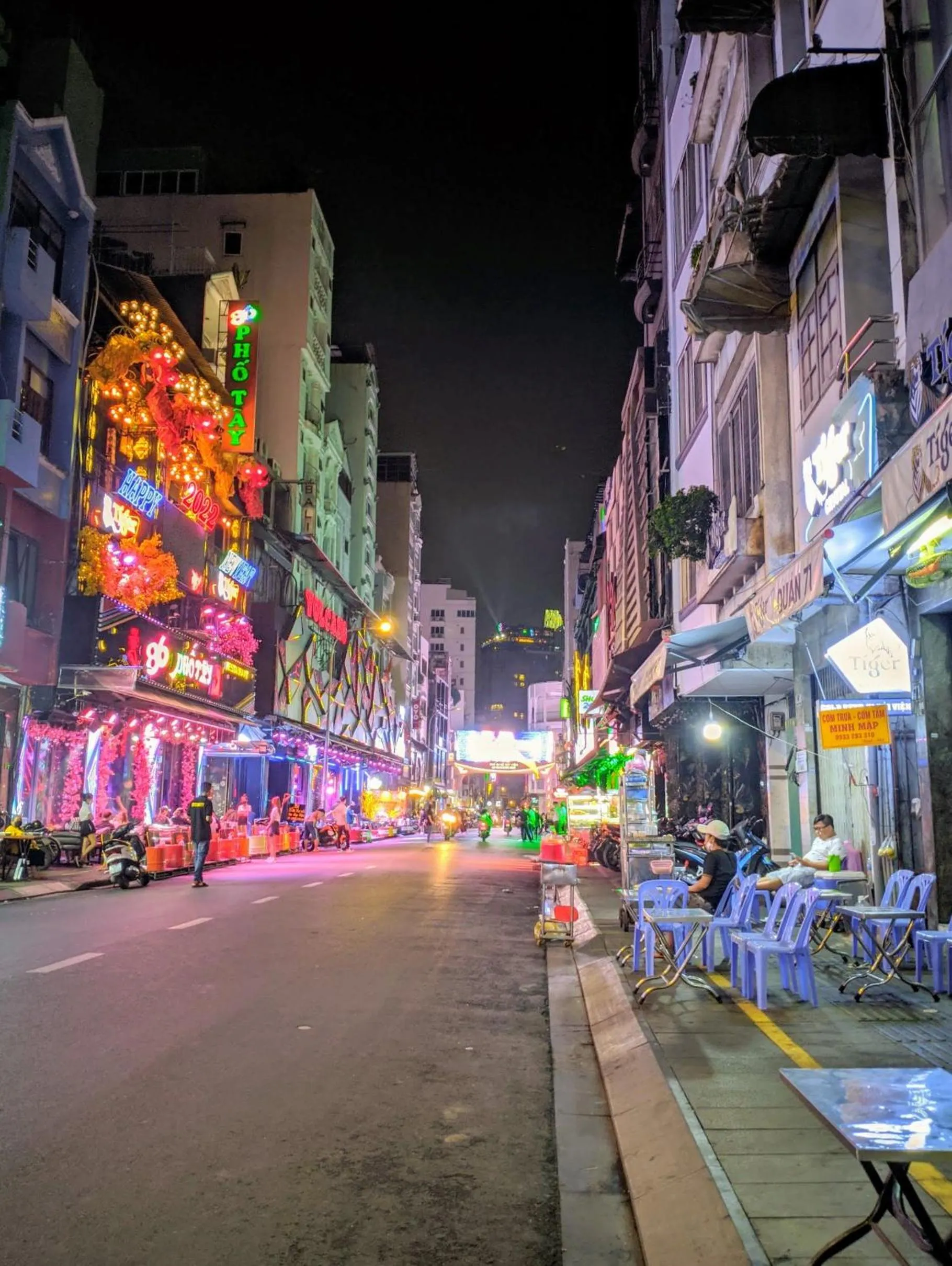 Neighbourhood in Nn Hotel