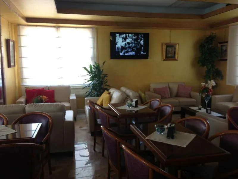 Decorative detail in Hotel Harry's