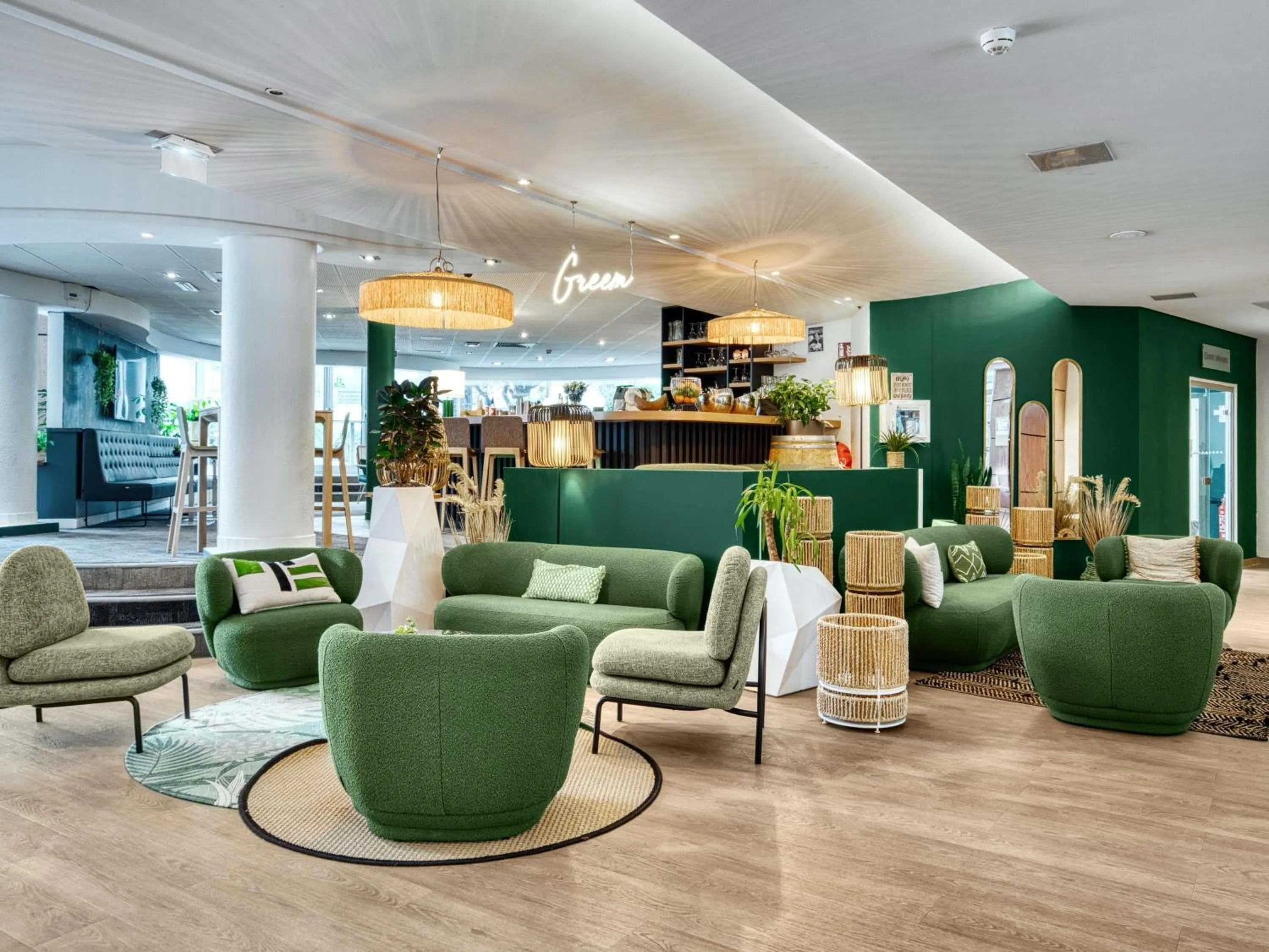 Property building in Novotel Paris Charenton le Pont