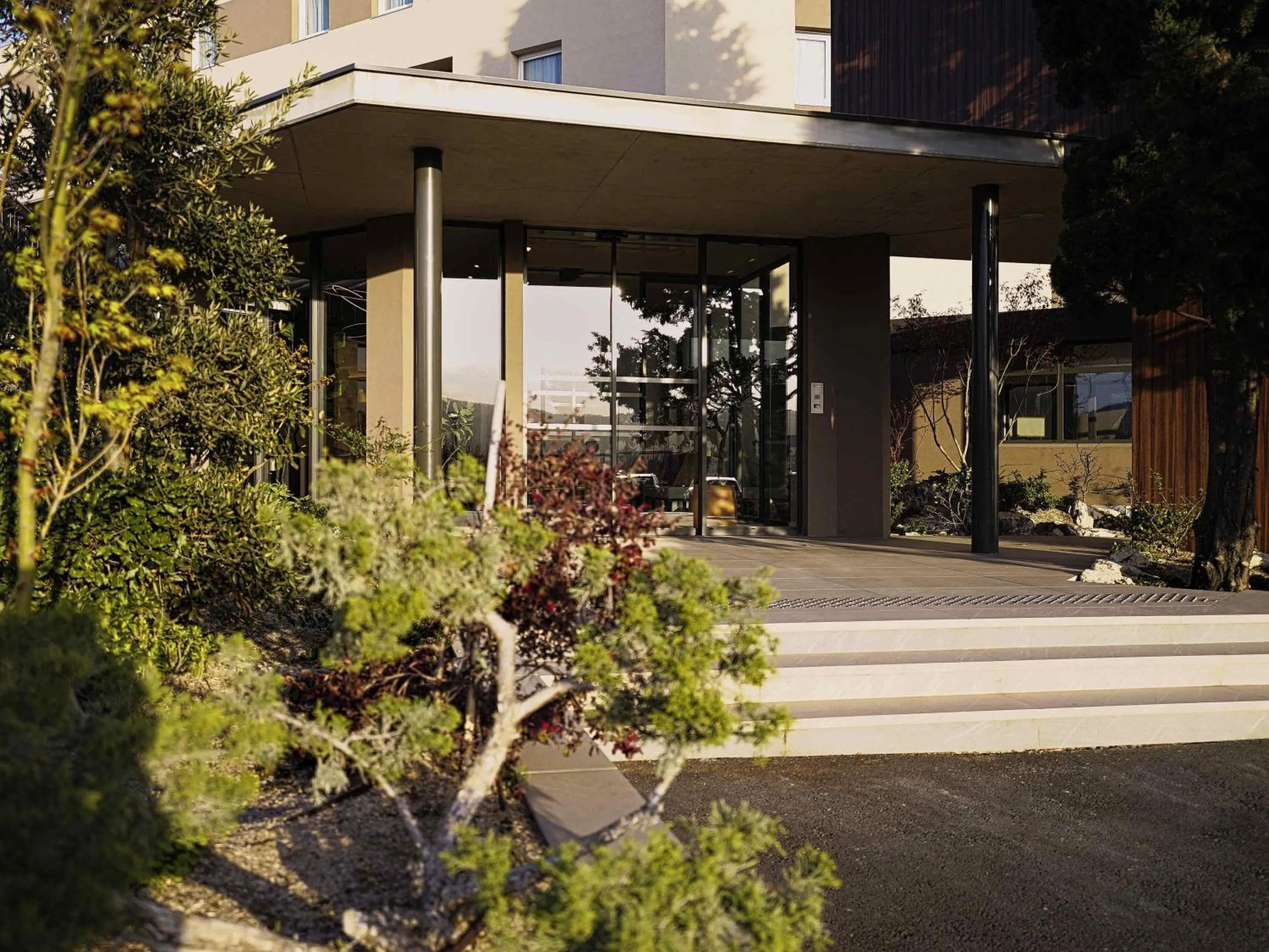 Other in Mercure Valence