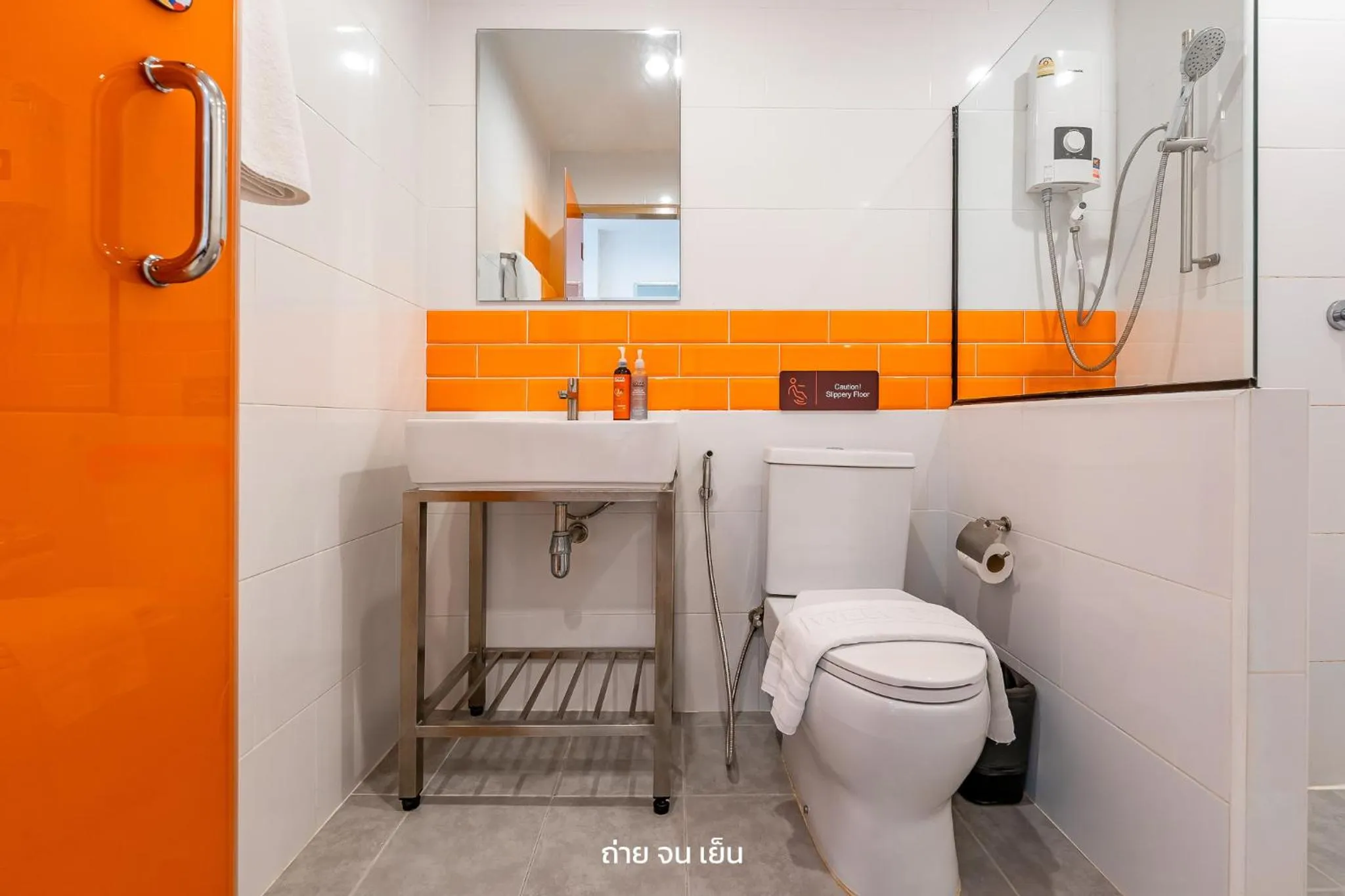 7 Days Premium Hotel Don Meaung Airport