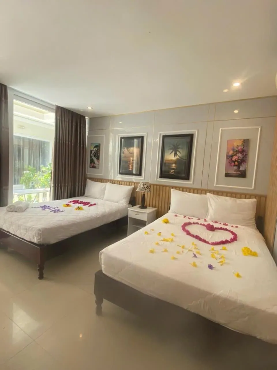 Bed in Hai Yen Family Hotel