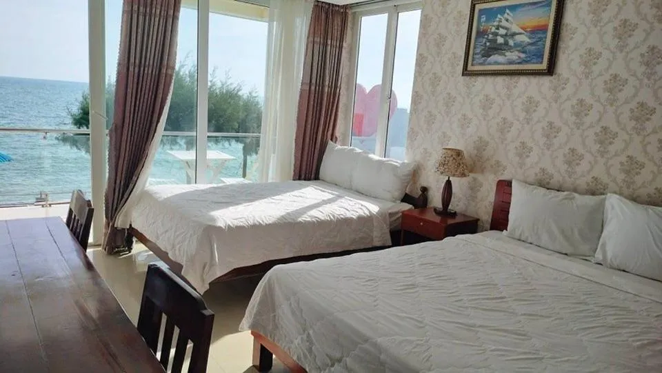 Bed in Hai Yen Family Hotel