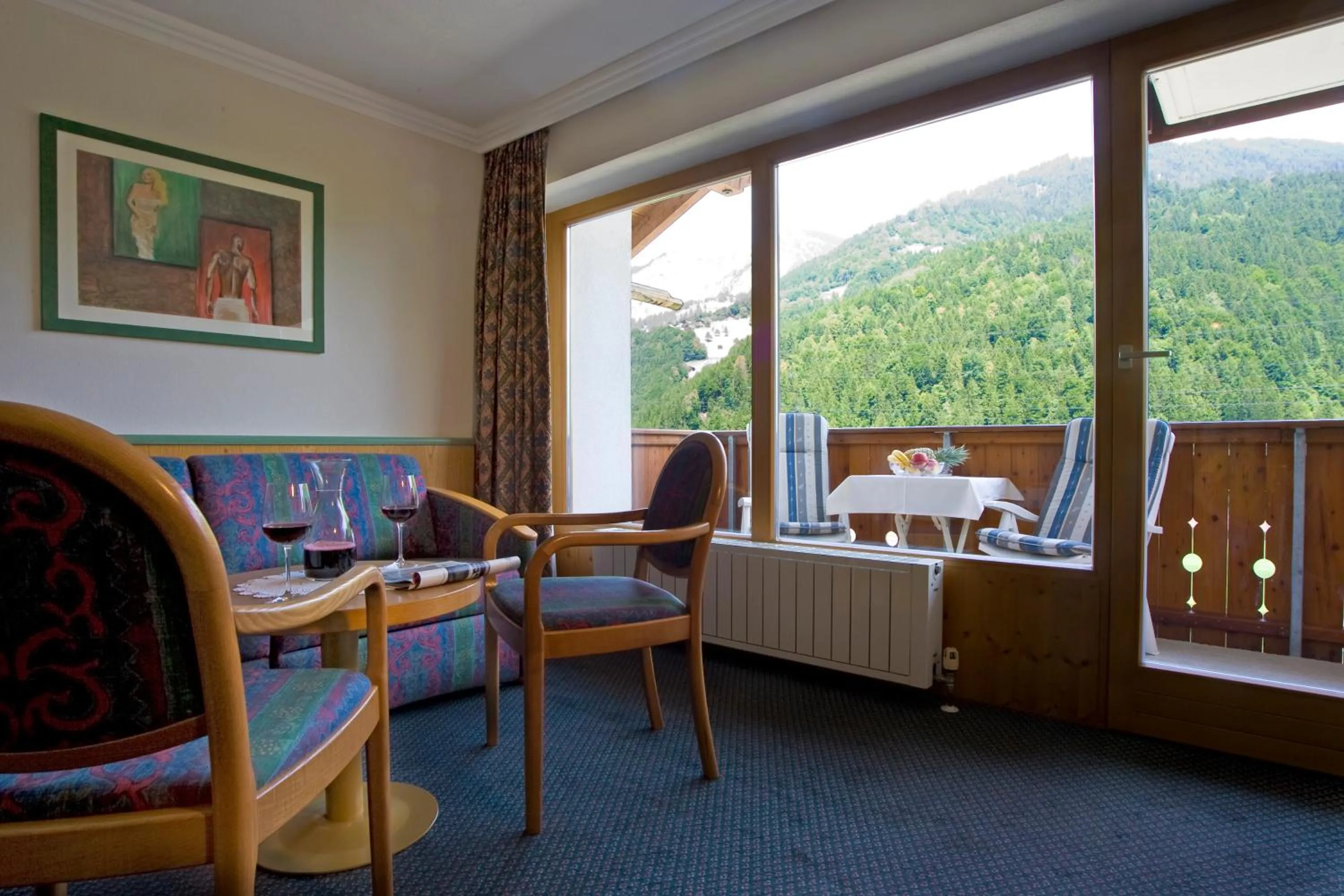 Seating area in Hotel Brunella