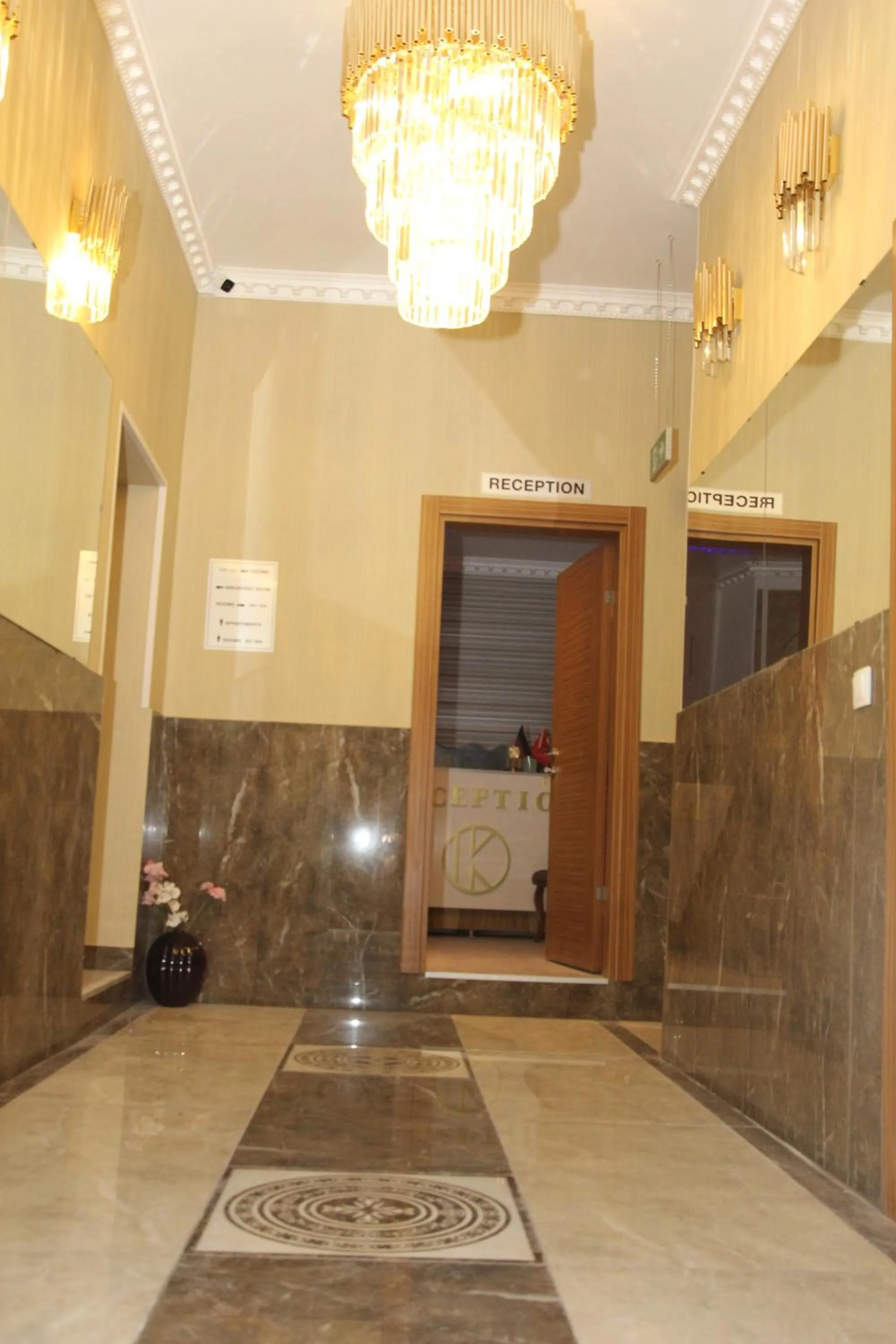 Facade/entrance in Kispet Deluxe Hotels&Suites