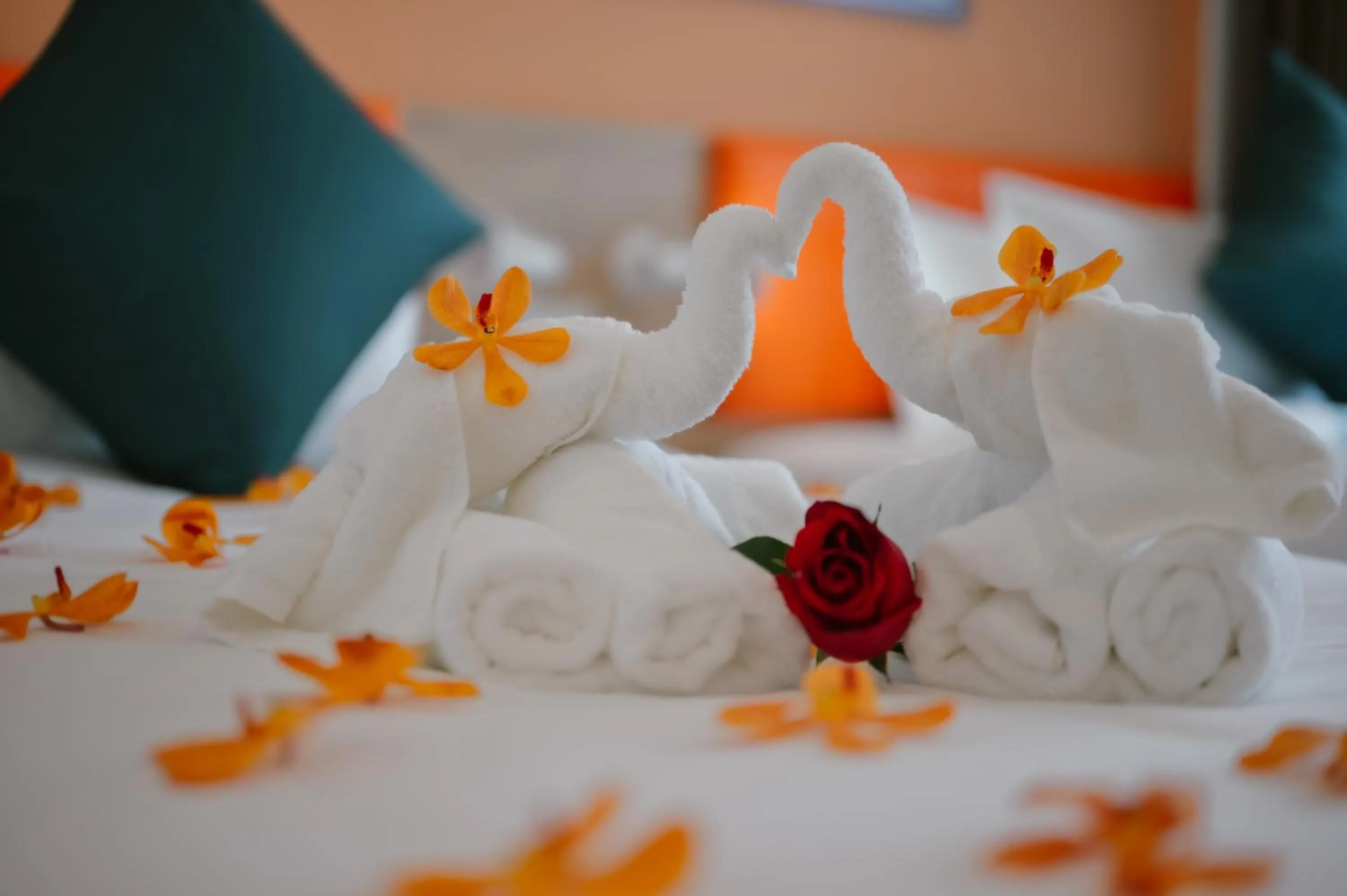 Bed in The Iconic Hotel Don Mueang Airport