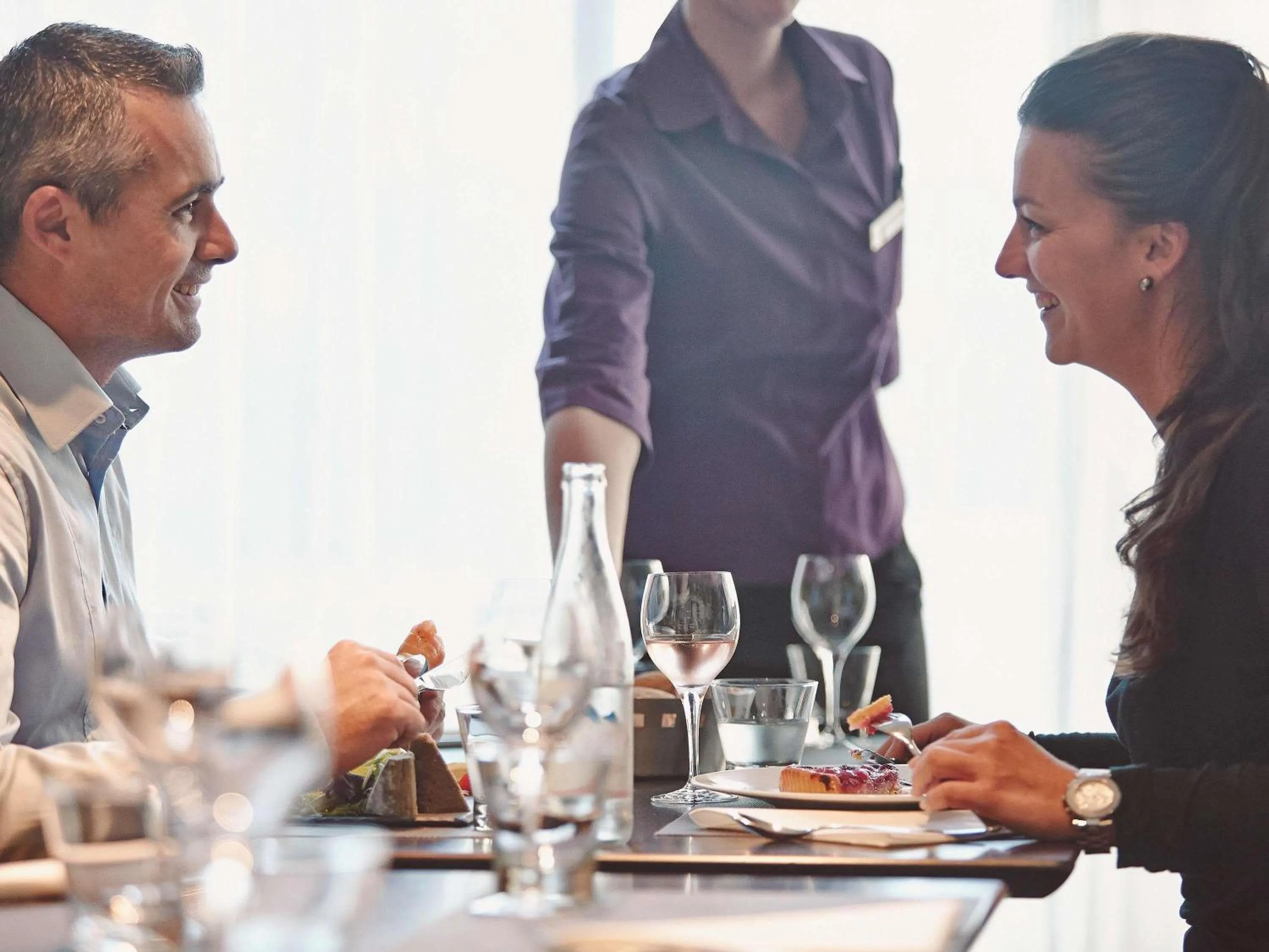 Restaurant/places to eat in Novotel Paris Nord Expo Aulnay