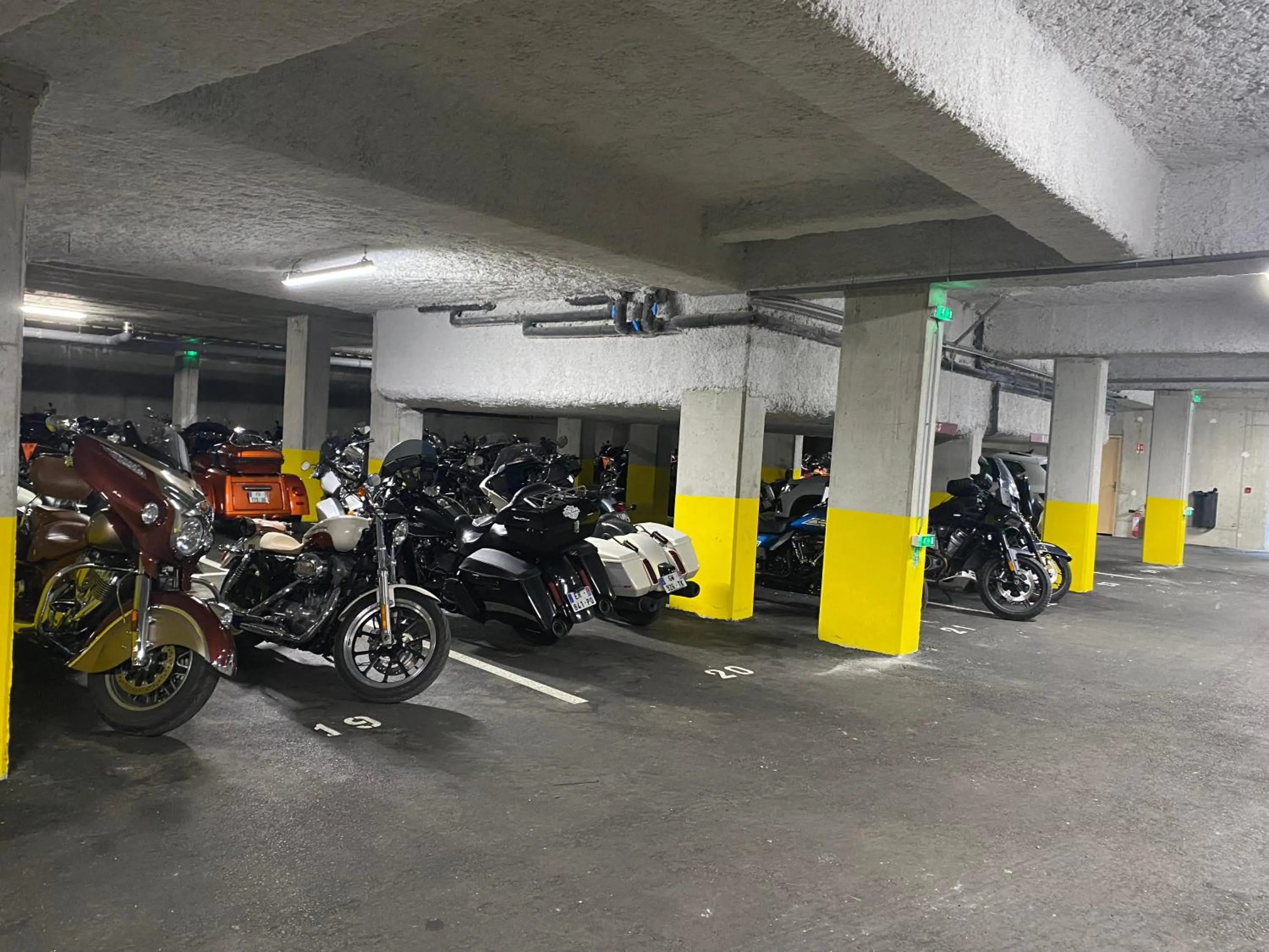 Parking in LE CASTEL D'ALTI