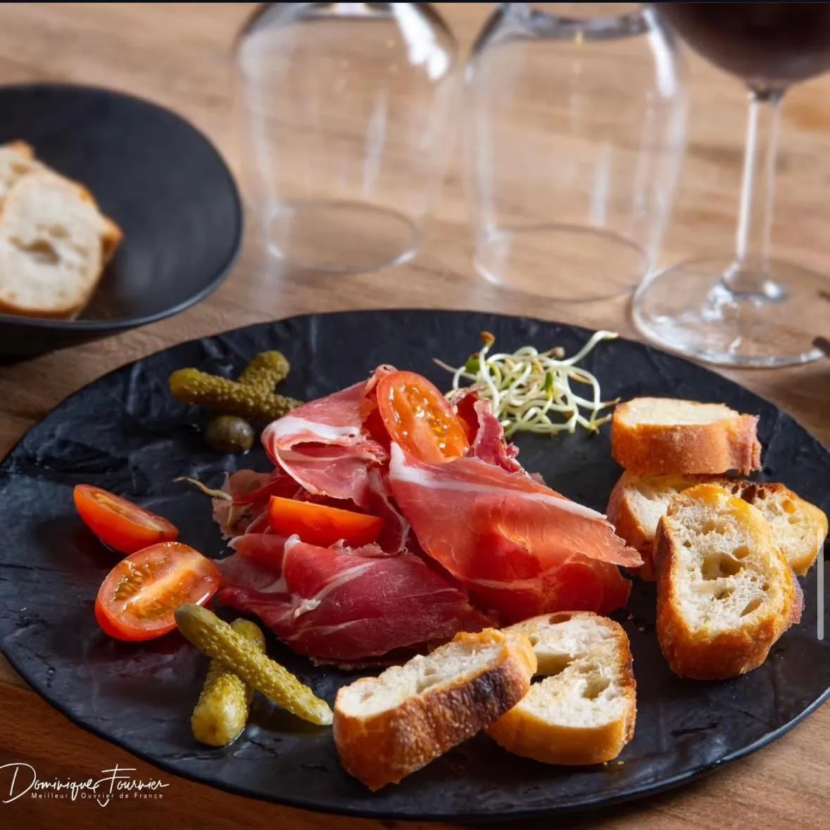 Restaurant/places to eat in LE CASTEL D'ALTI