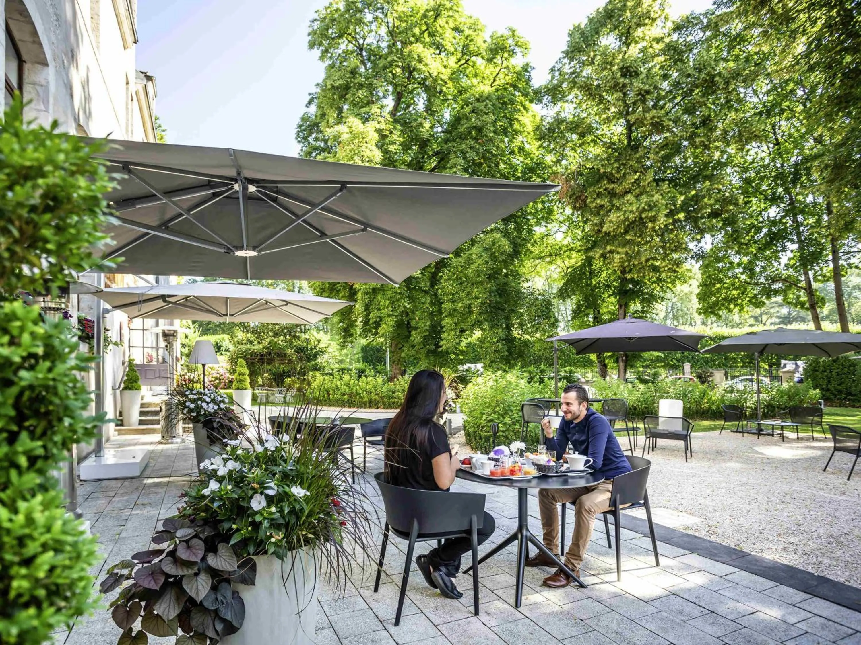 Restaurant/places to eat in Hotel De Bourbon Grand Hotel Mercure Bourges