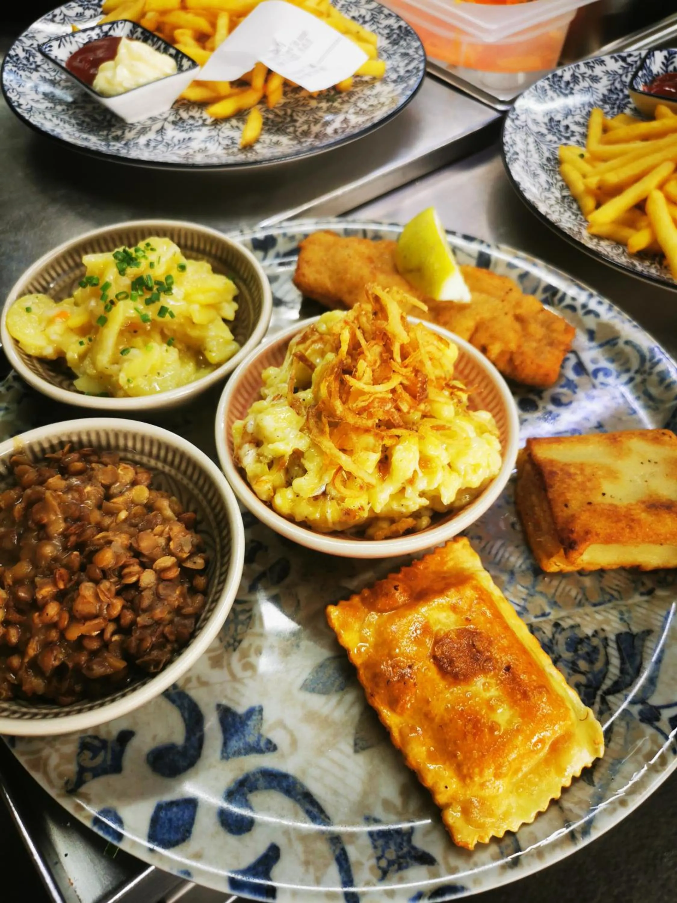 Food and drinks in Gästehaus Bräuhaus Lepple