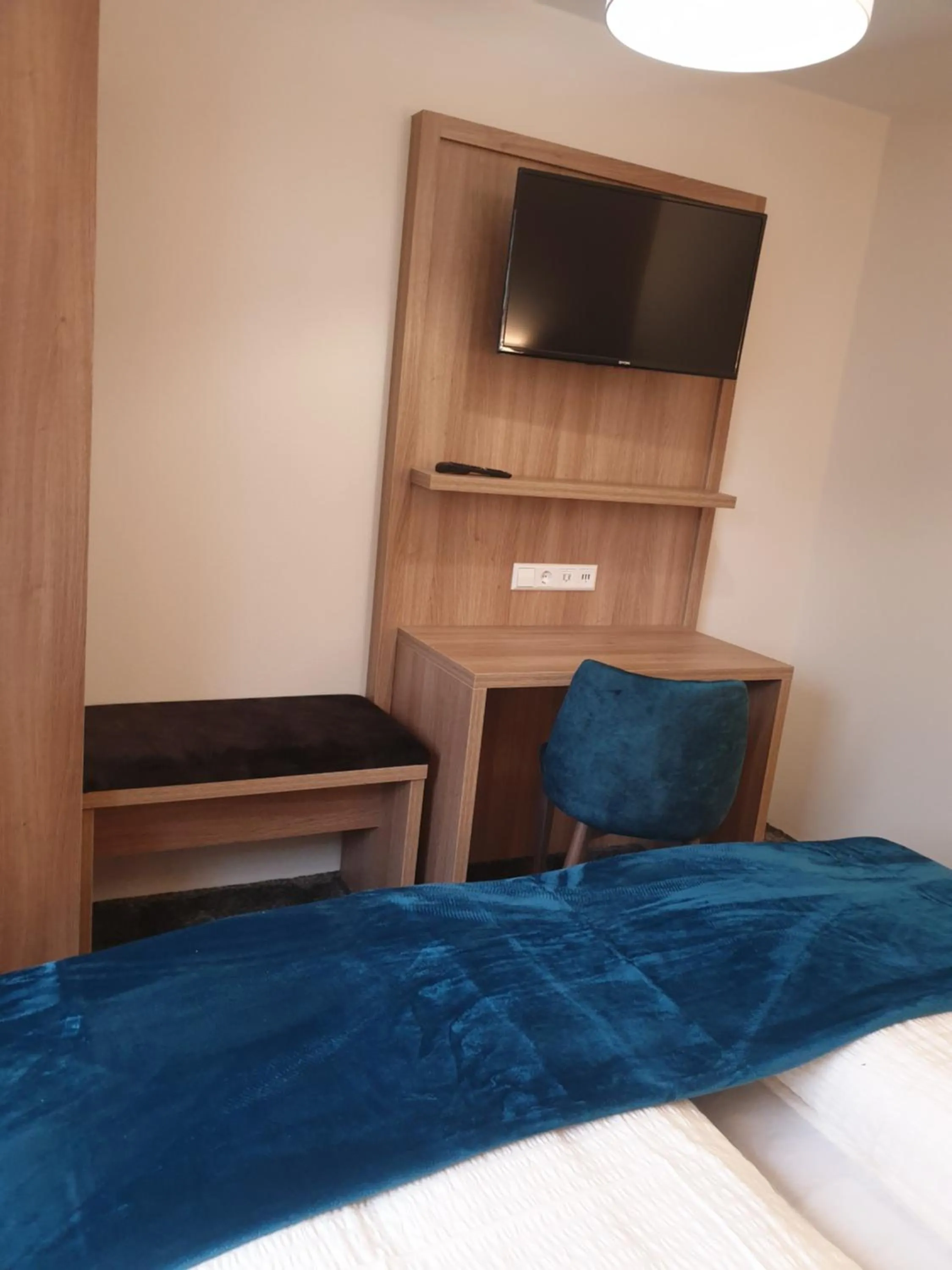 TV and multimedia, Bed in Gästehaus Bräuhaus Lepple