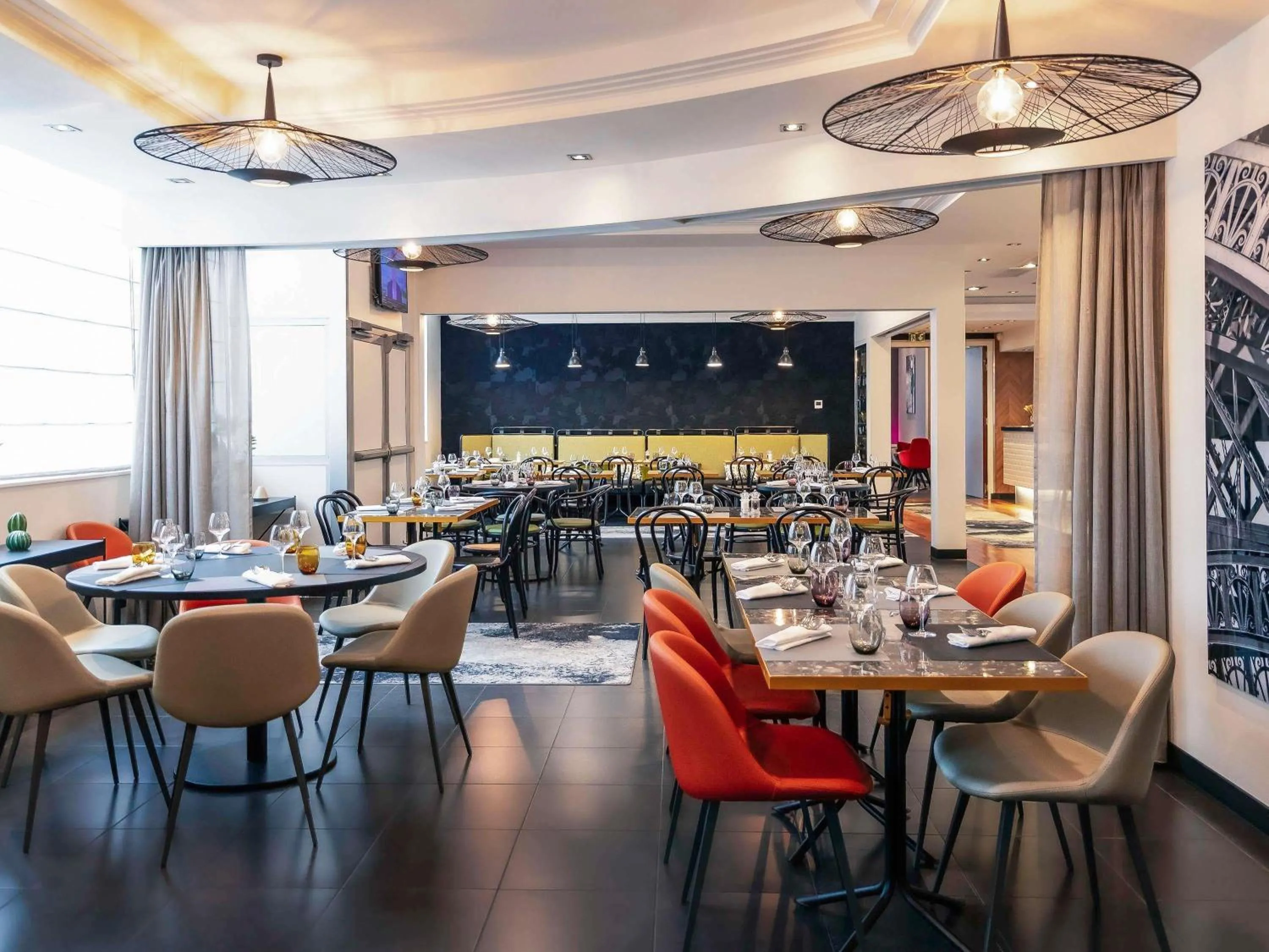 Property building in Novotel Paris 17